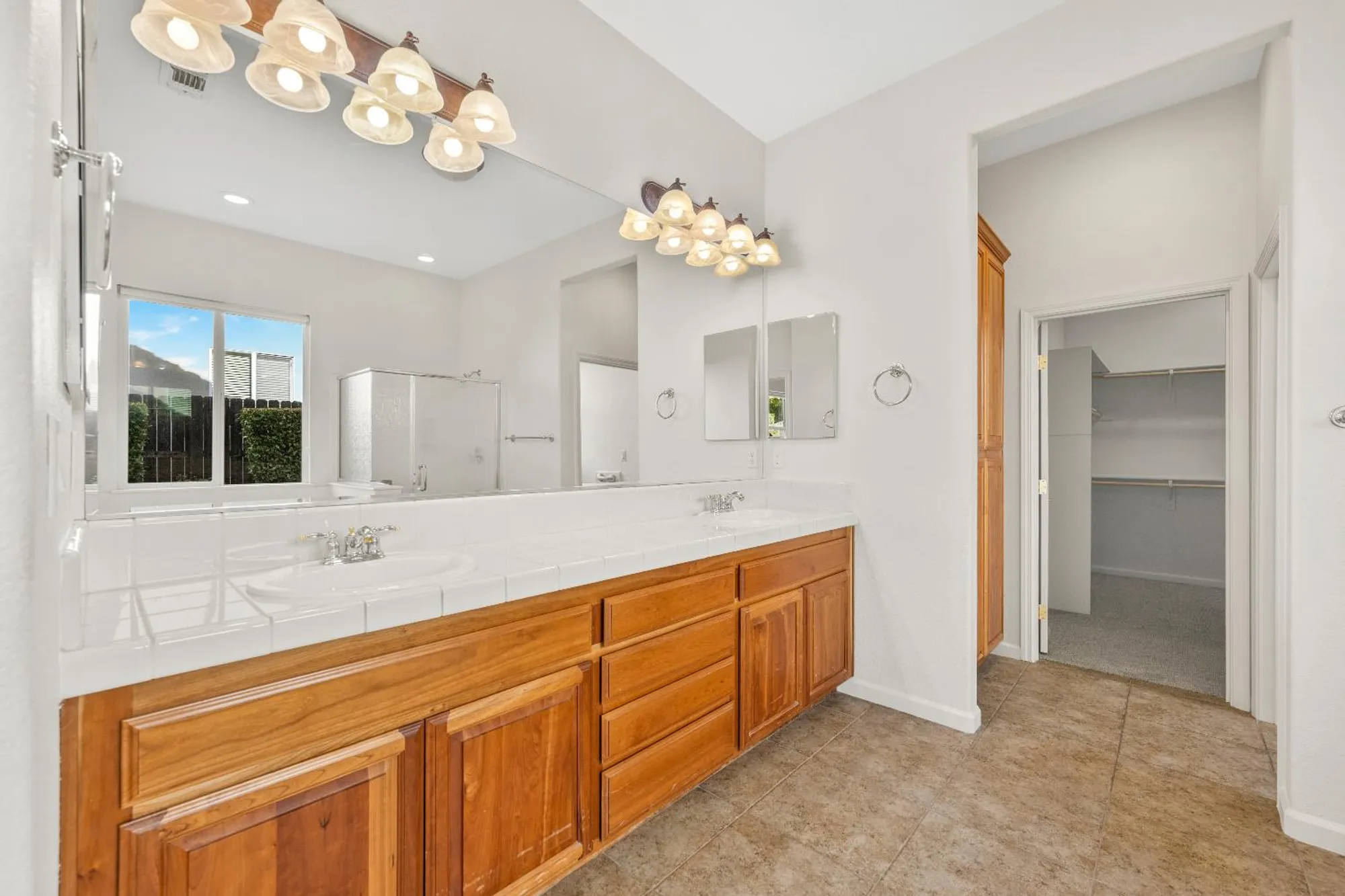 Property Slideshow image 26 of 54 | 4663 monte mar dr, El Dorado Hills, CA, 95762