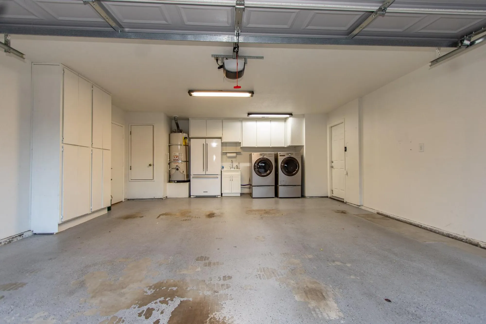 Property Slideshow image 5 of 54 | 2249 camborne dr, Modesto, CA, 95356