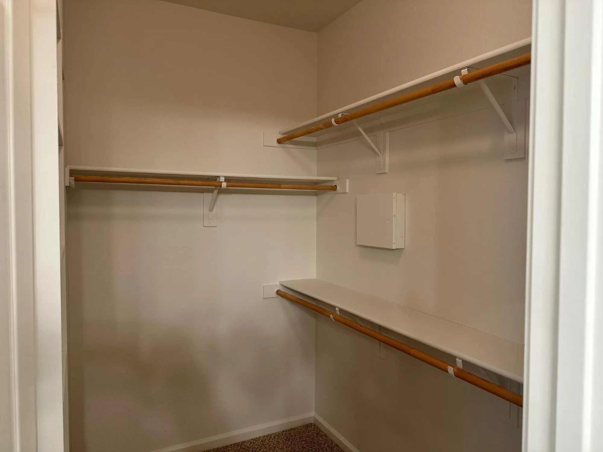 Property Slideshow image 18 of 32 | 9543 theresa cir, Stockton, CA, 95209