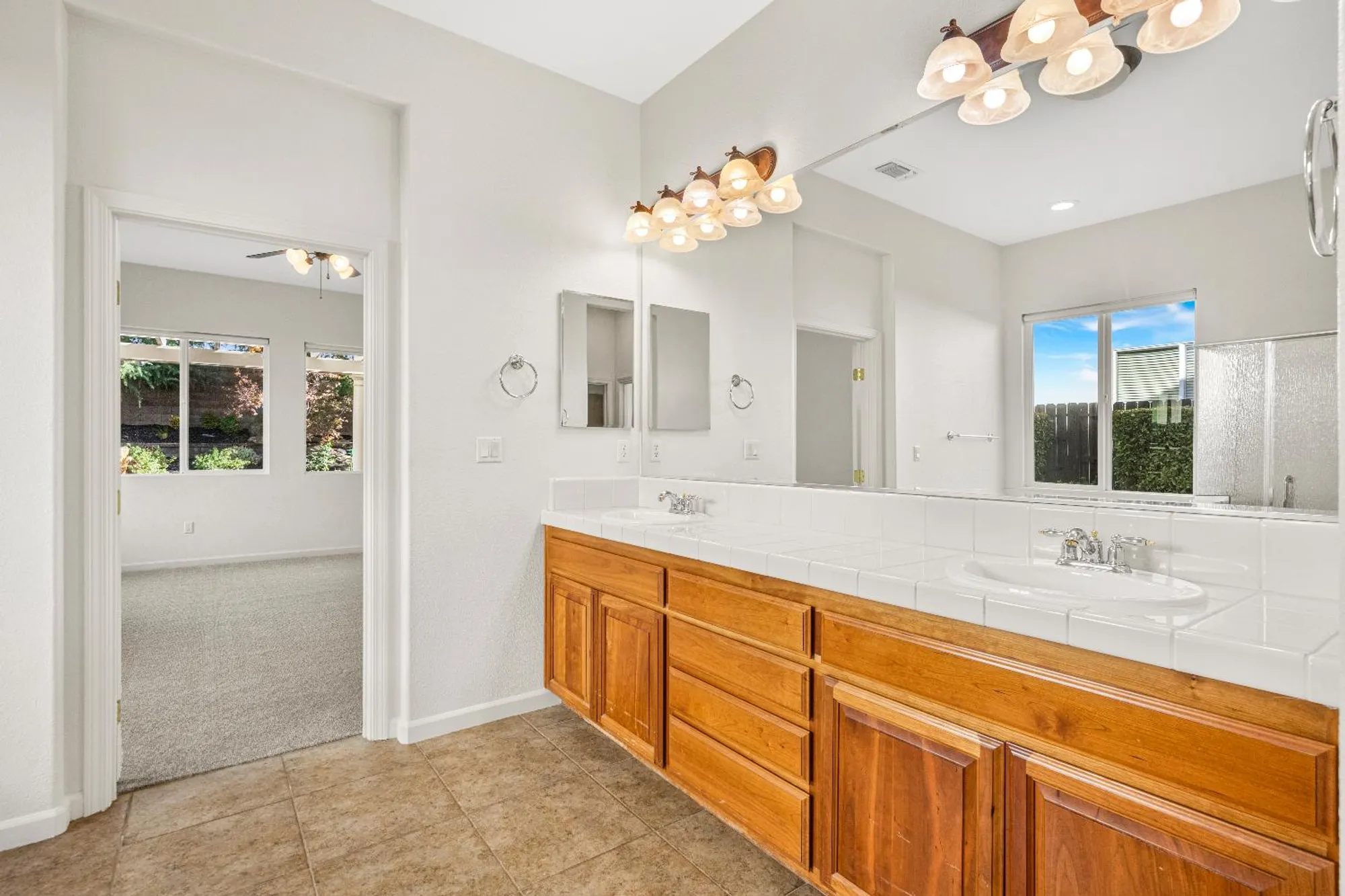 Property Slideshow image 22 of 54 | 4663 monte mar dr, El Dorado Hills, CA, 95762