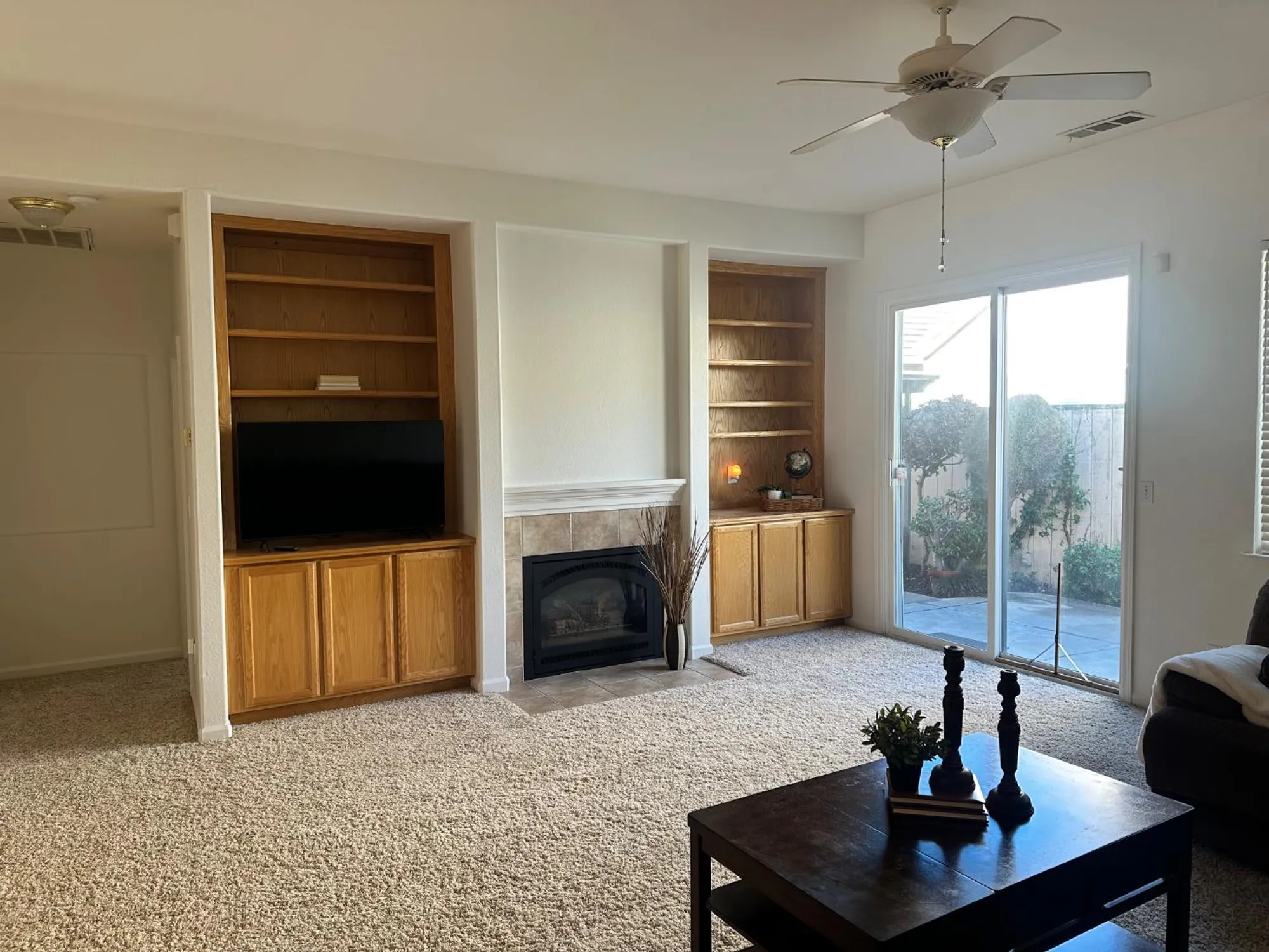 Property Slideshow image 11 of 32 | 9543 theresa cir, Stockton, CA, 95209