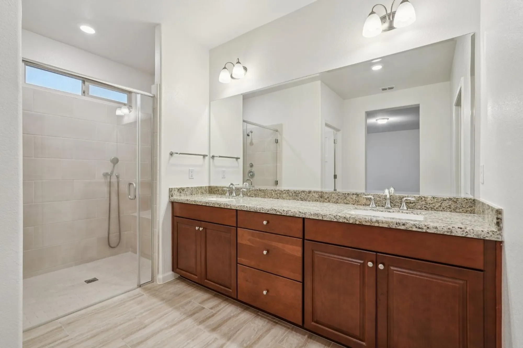 Property Slideshow image 8 of 40 | 9224 vervain way, Sacramento, CA, 95829