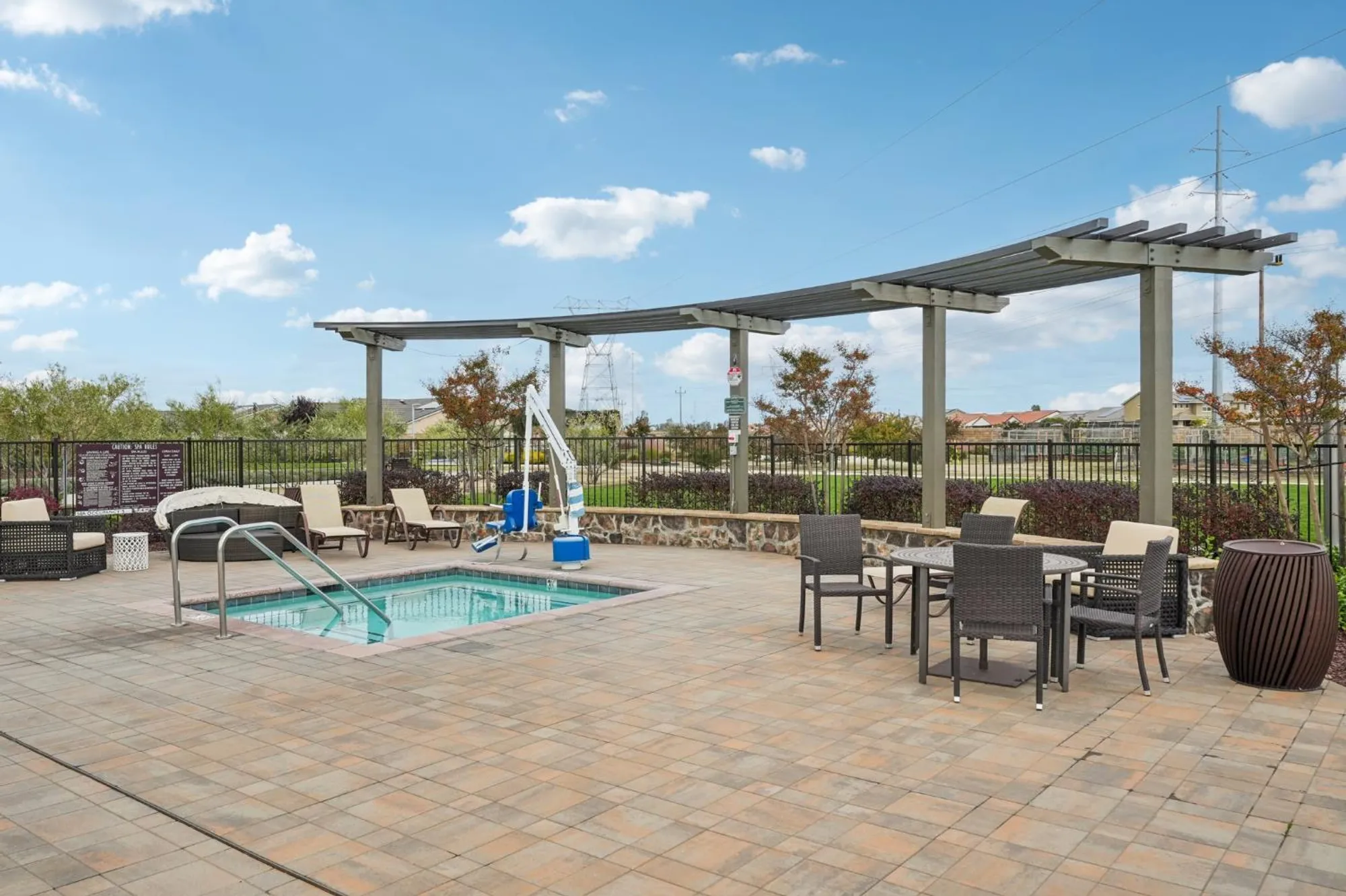 Property Slideshow image 38 of 40 | 9224 vervain way, Sacramento, CA, 95829