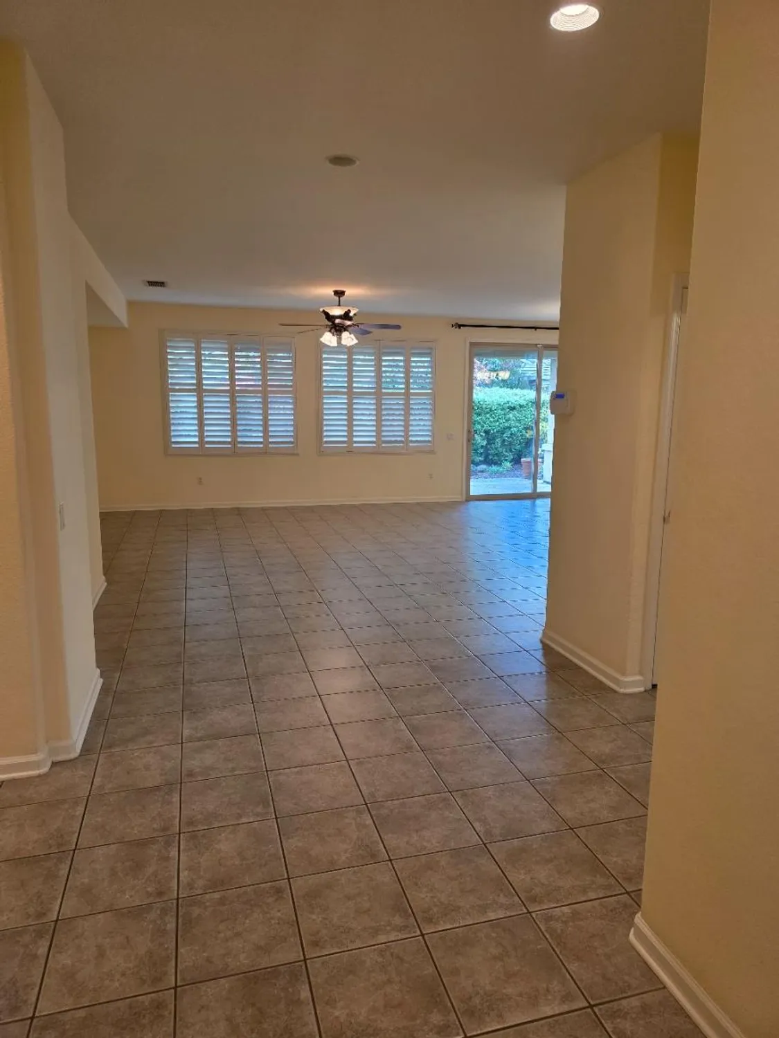 Property Slideshow image 4 of 43 | 2344 winding way, Lincoln, CA, 95648