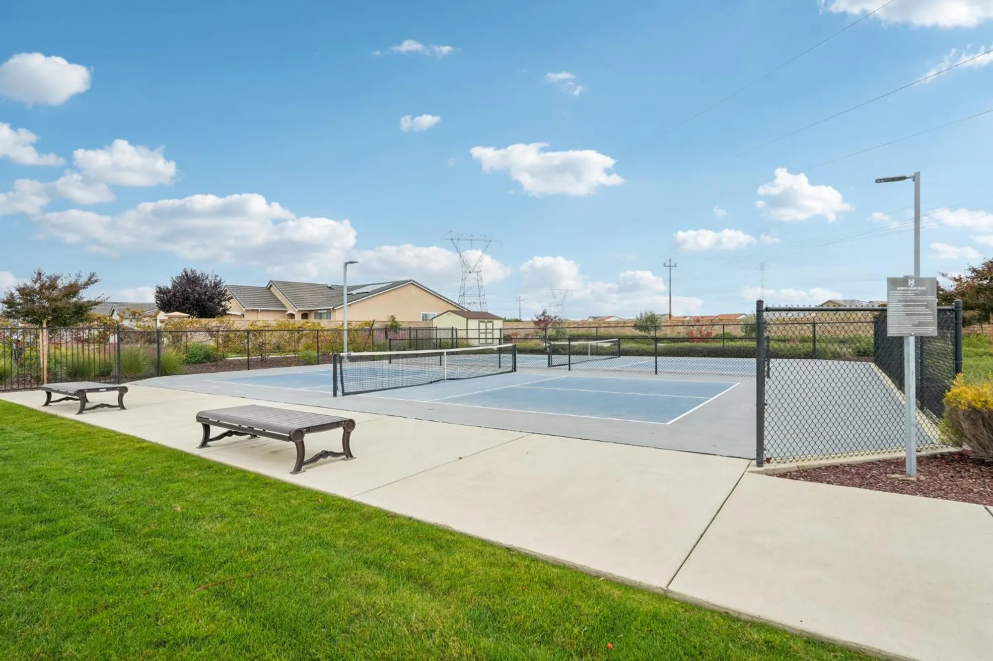 Property Slideshow image 14 of 40 | 9224 vervain way, Sacramento, CA, 95829