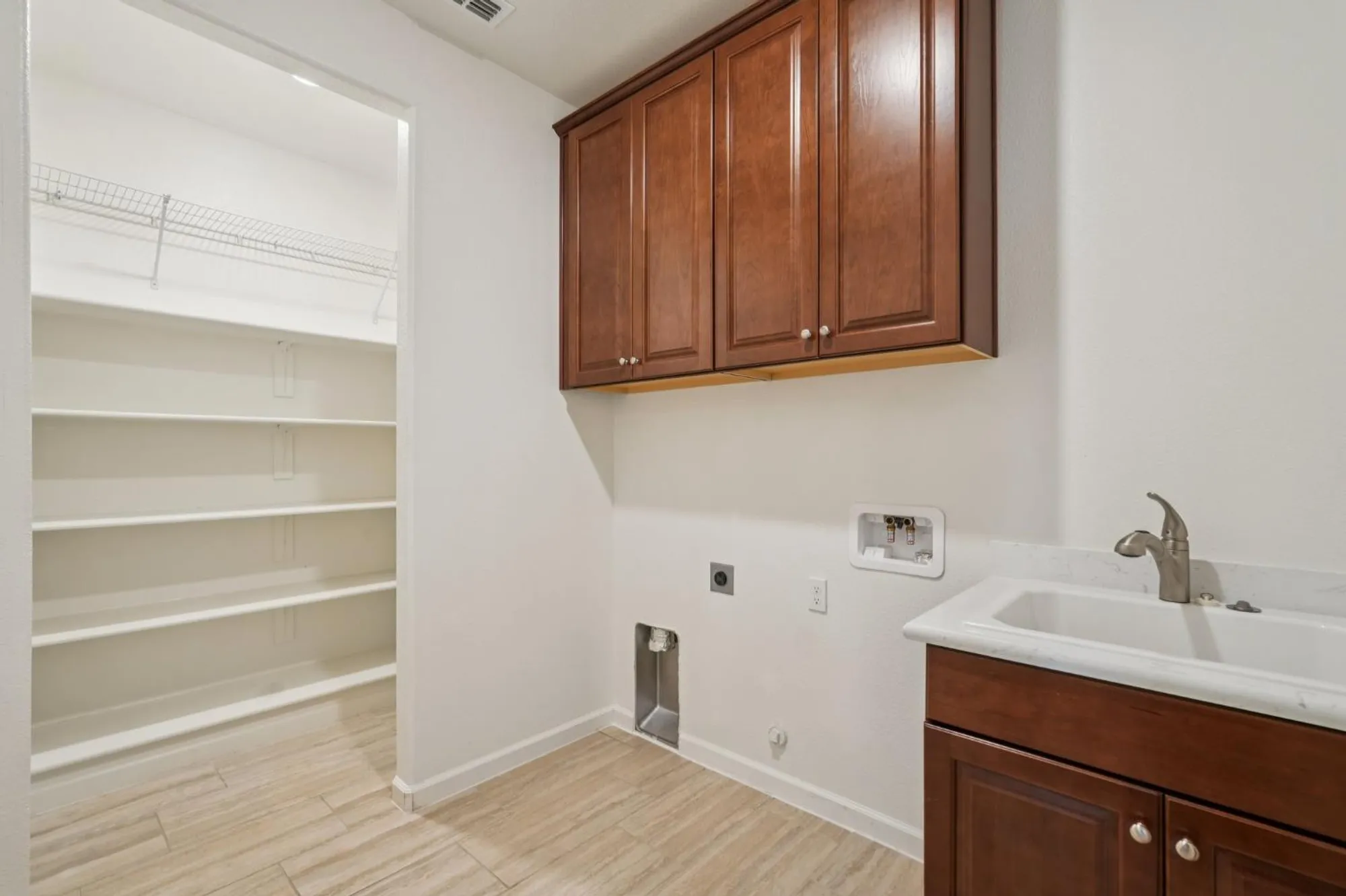 Property Slideshow image 23 of 40 | 9224 vervain way, Sacramento, CA, 95829