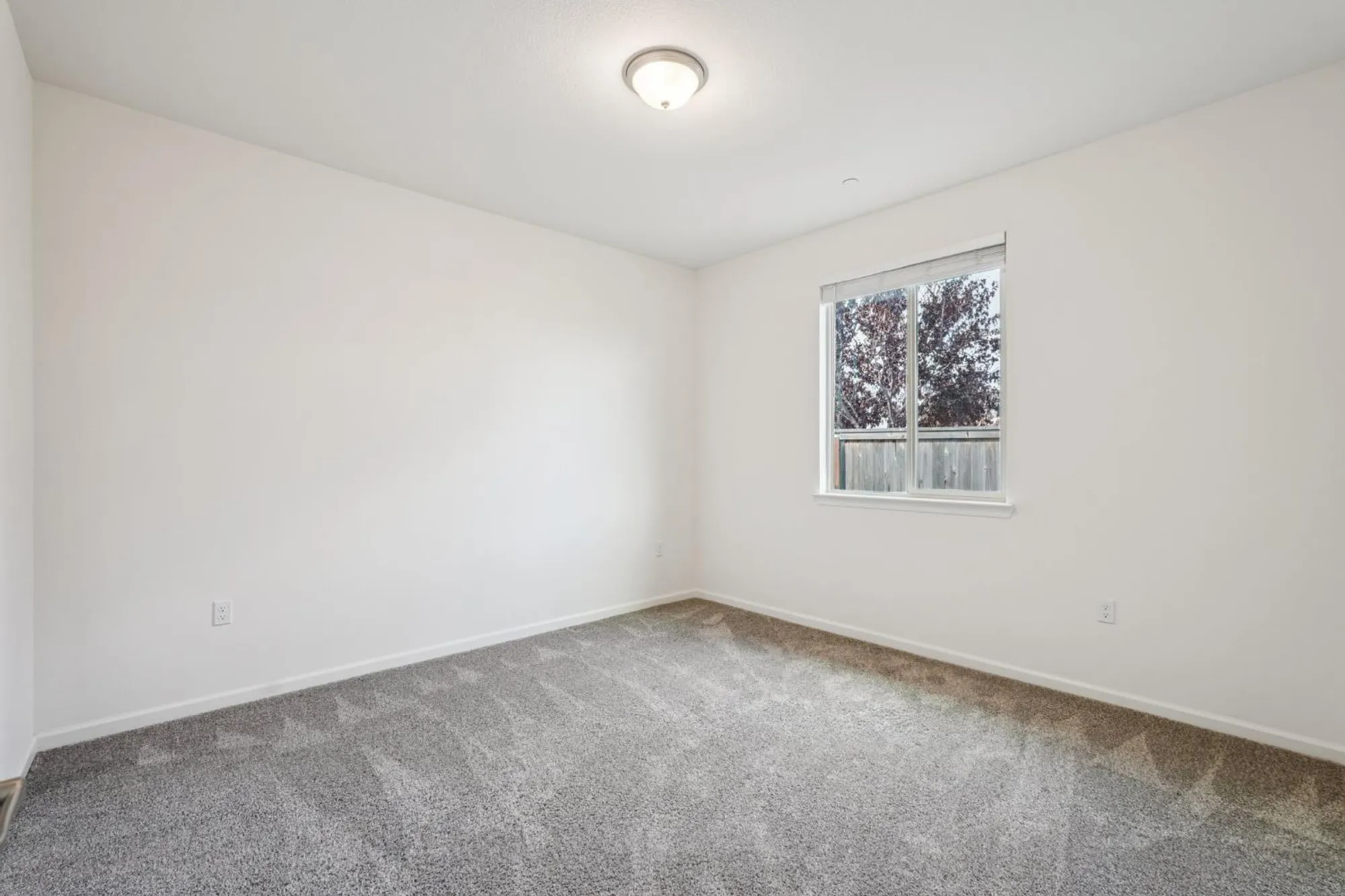 Property Slideshow image 22 of 40 | 9224 vervain way, Sacramento, CA, 95829