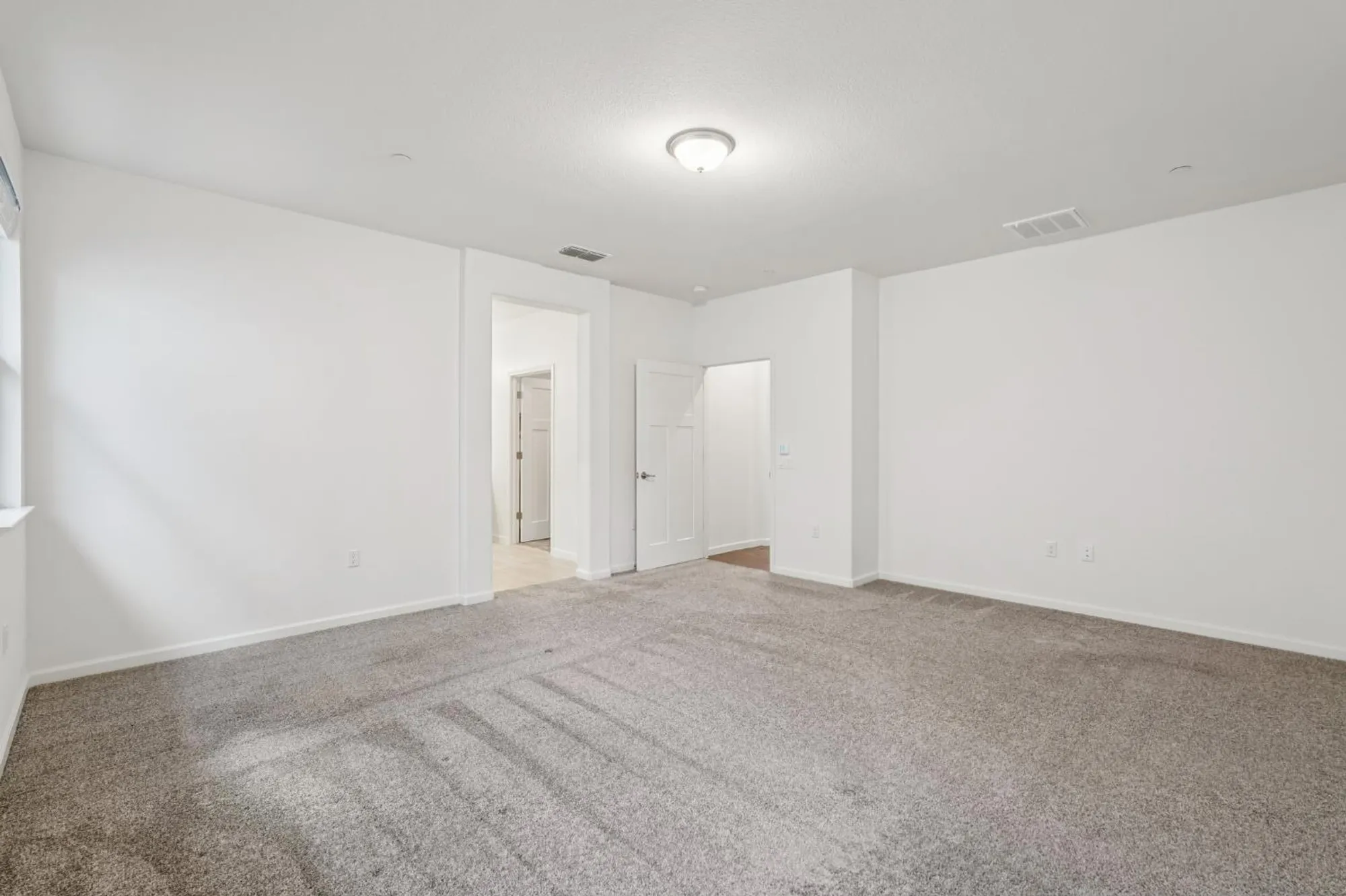 Property Slideshow image 7 of 40 | 9224 vervain way, Sacramento, CA, 95829