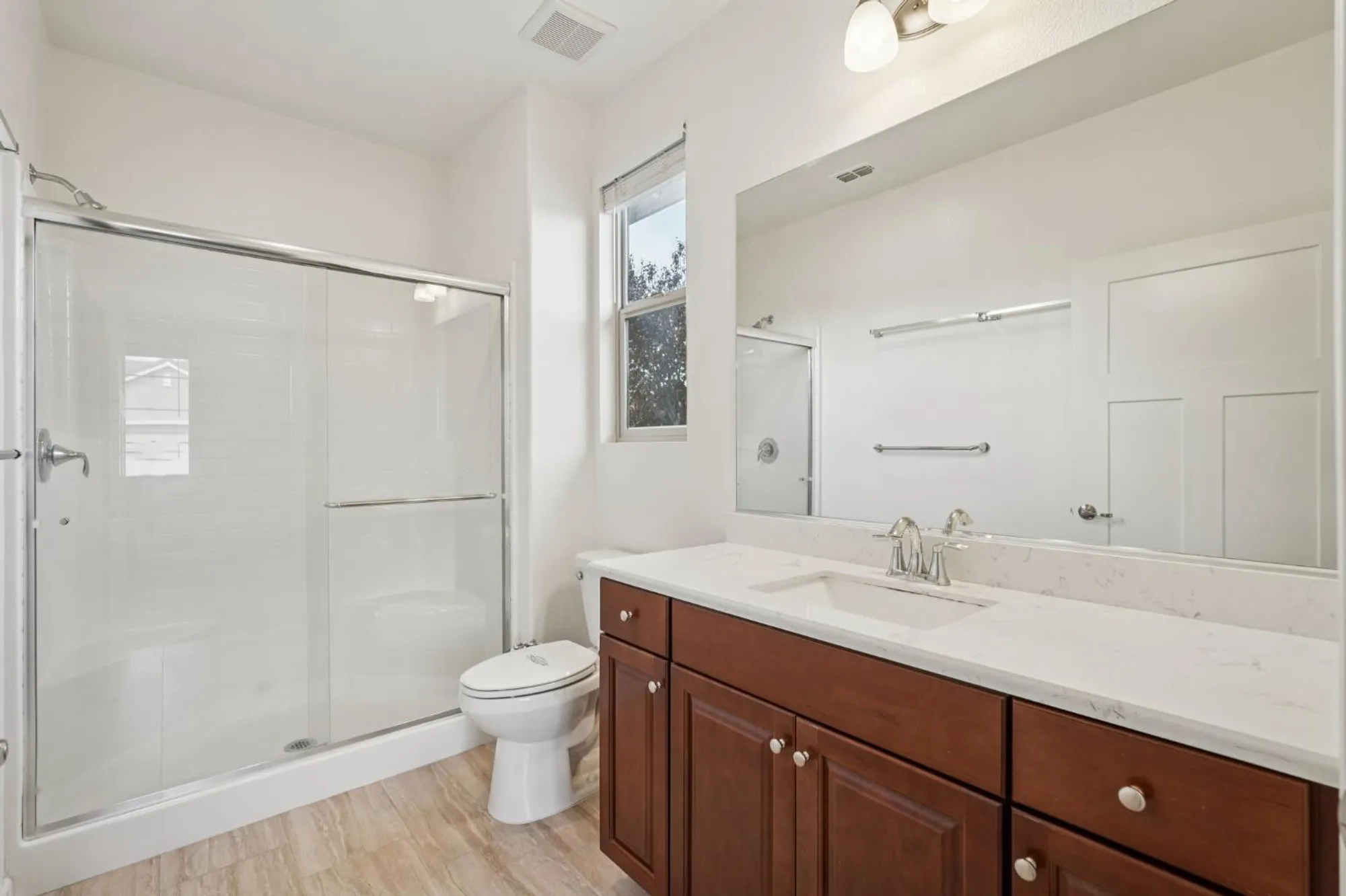 Property Slideshow image 30 of 40 | 9224 vervain way, Sacramento, CA, 95829