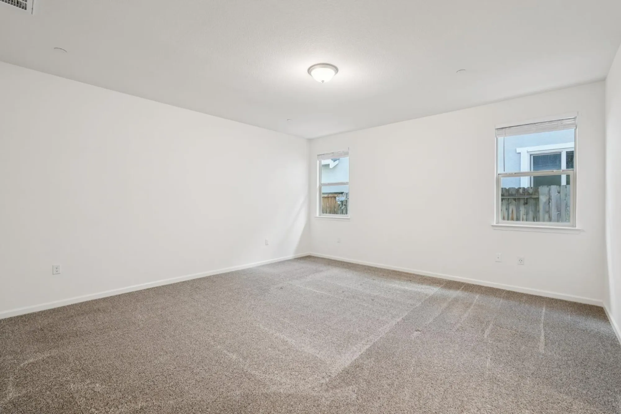 Property Slideshow image 20 of 40 | 9224 vervain way, Sacramento, CA, 95829