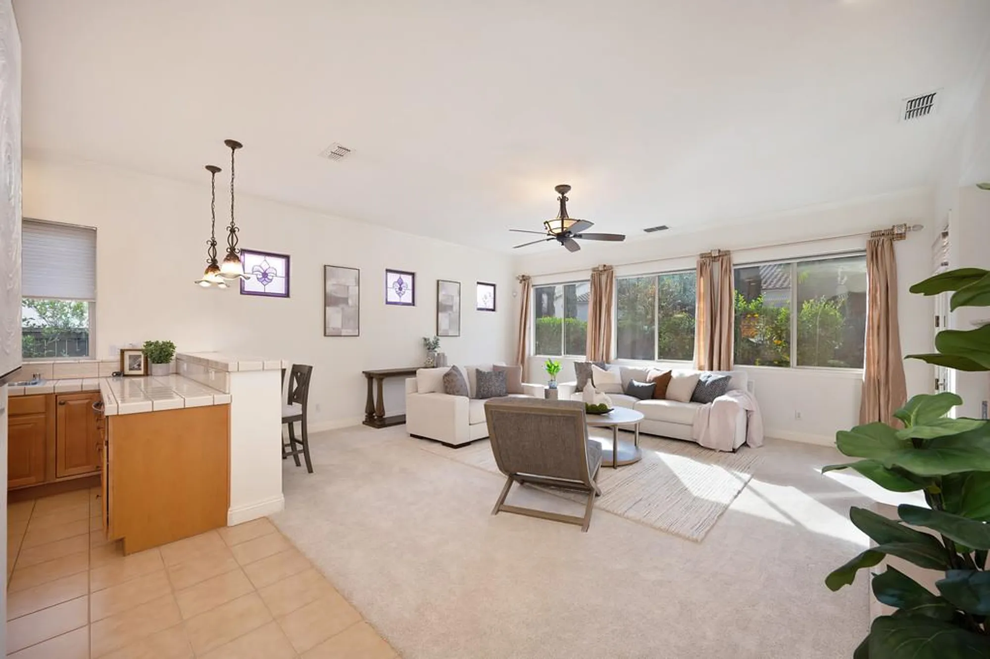 Property Slideshow image 8 of 99 | 2558 heritage park ln, Sacramento, CA, 95835