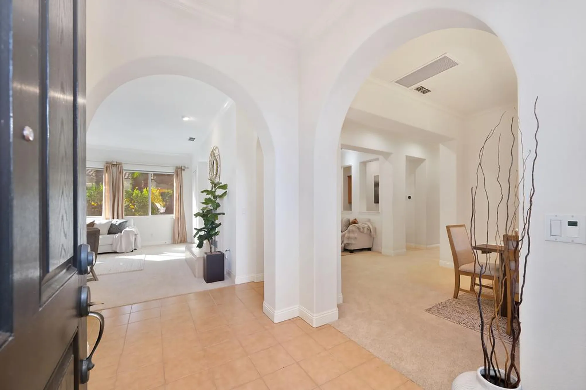 Property Slideshow image 6 of 99 | 2558 heritage park ln, Sacramento, CA, 95835