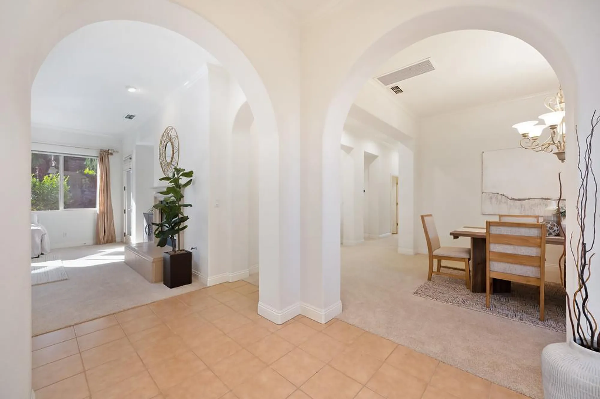 Property Slideshow image 24 of 99 | 2558 heritage park ln, Sacramento, CA, 95835