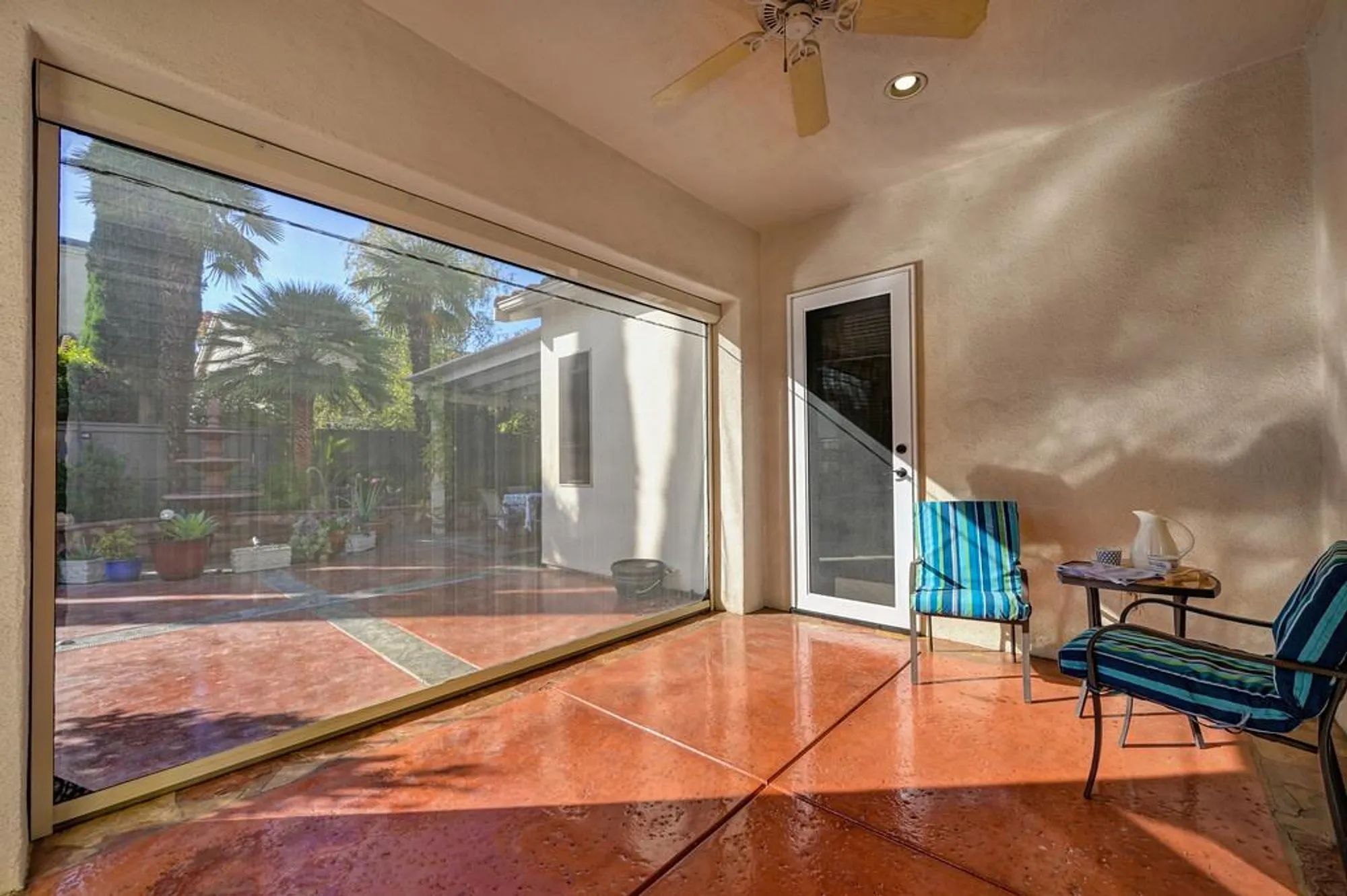 Property Slideshow image 48 of 99 | 2558 heritage park ln, Sacramento, CA, 95835