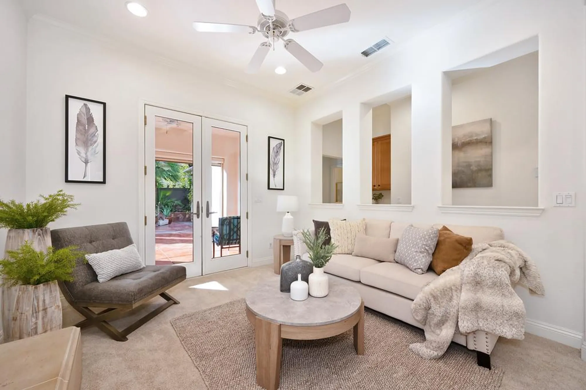 Property Slideshow image 29 of 99 | 2558 heritage park ln, Sacramento, CA, 95835