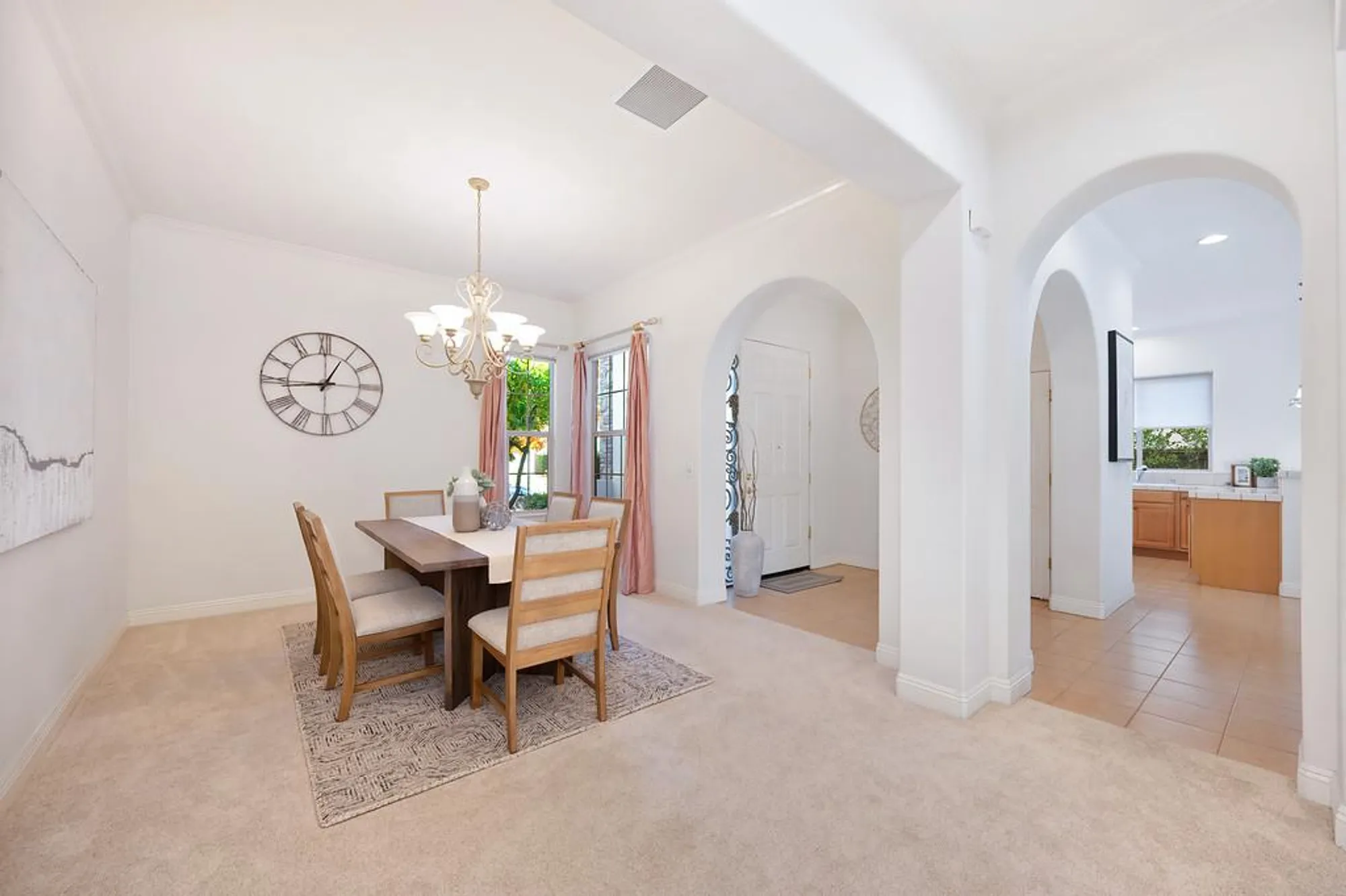 Property Slideshow image 27 of 99 | 2558 heritage park ln, Sacramento, CA, 95835