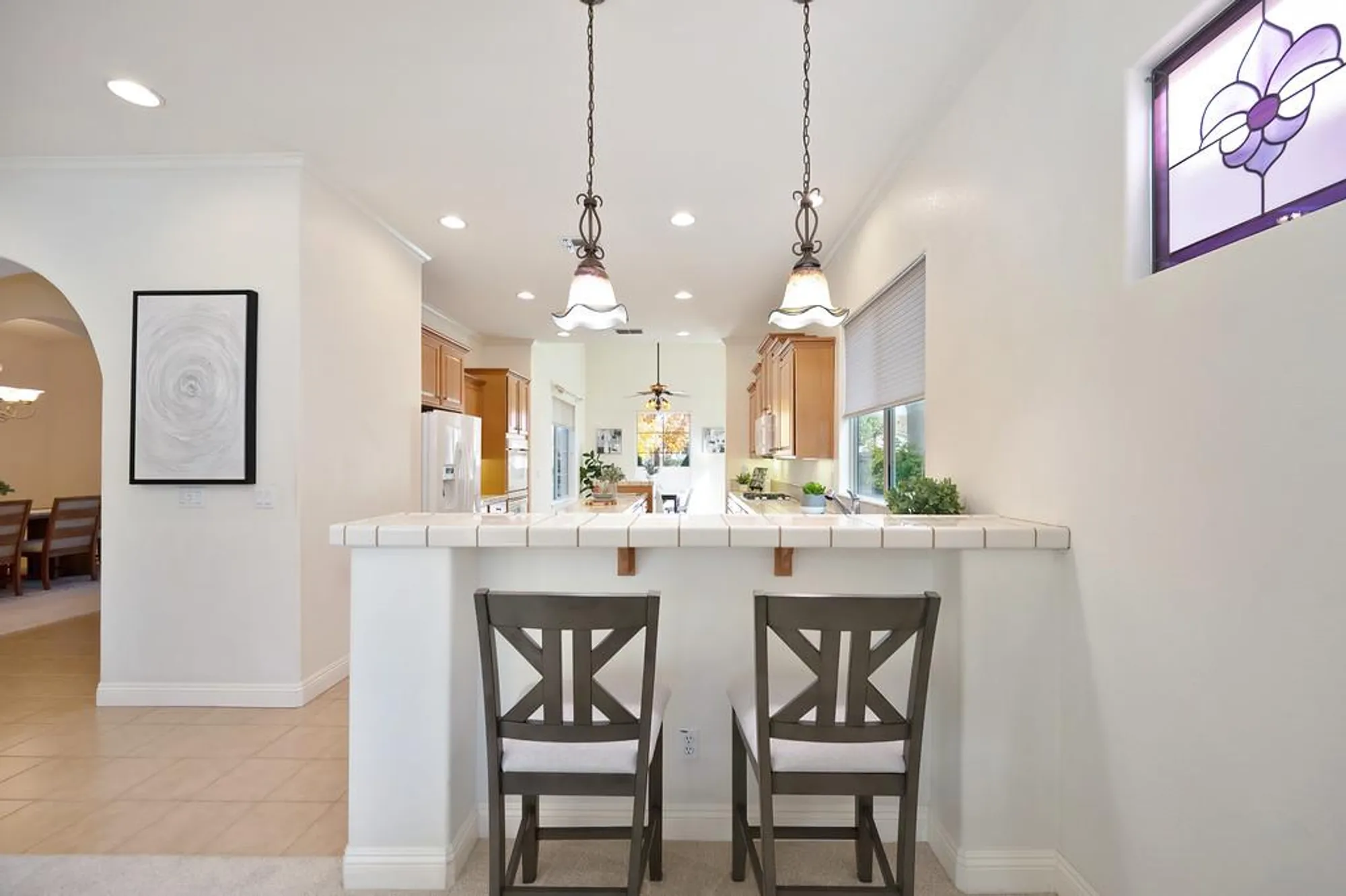 Property Slideshow image 14 of 99 | 2558 heritage park ln, Sacramento, CA, 95835