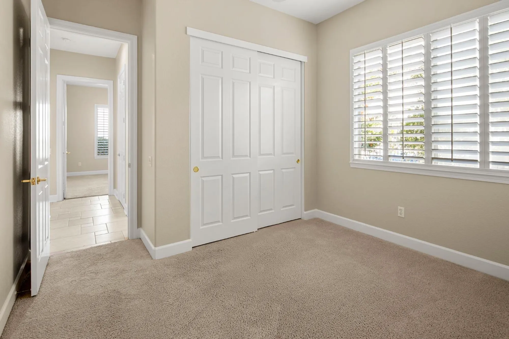 Property Slideshow image 30 of 77 | 1554 summerhill ln, Lincoln, CA, 95648
