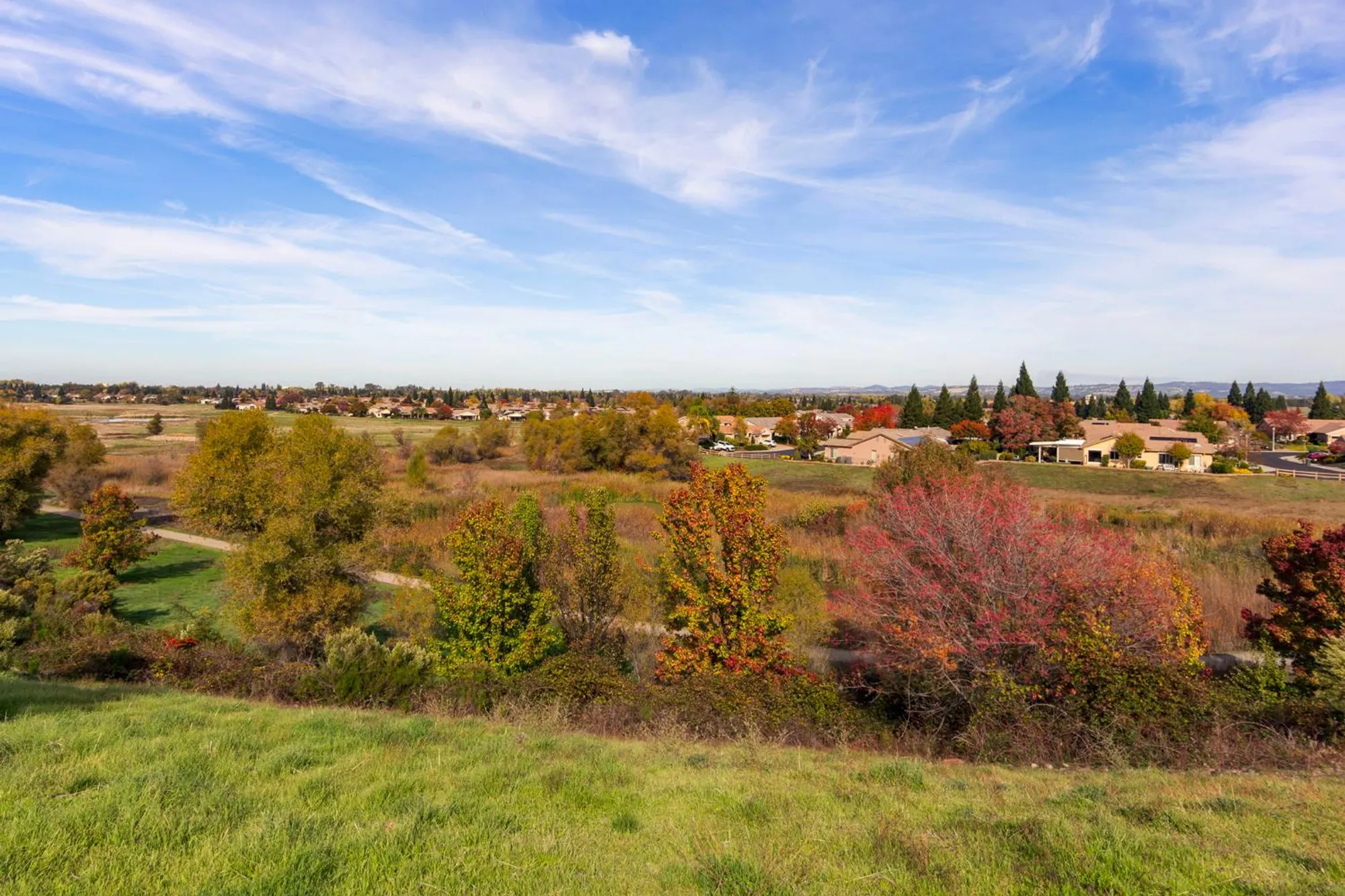 Property Slideshow image 37 of 77 | 1554 summerhill ln, Lincoln, CA, 95648