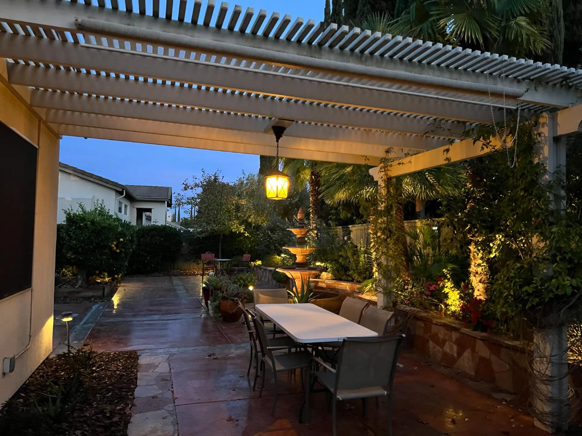 Property Slideshow image 70 of 99 | 2558 heritage park ln, Sacramento, CA, 95835