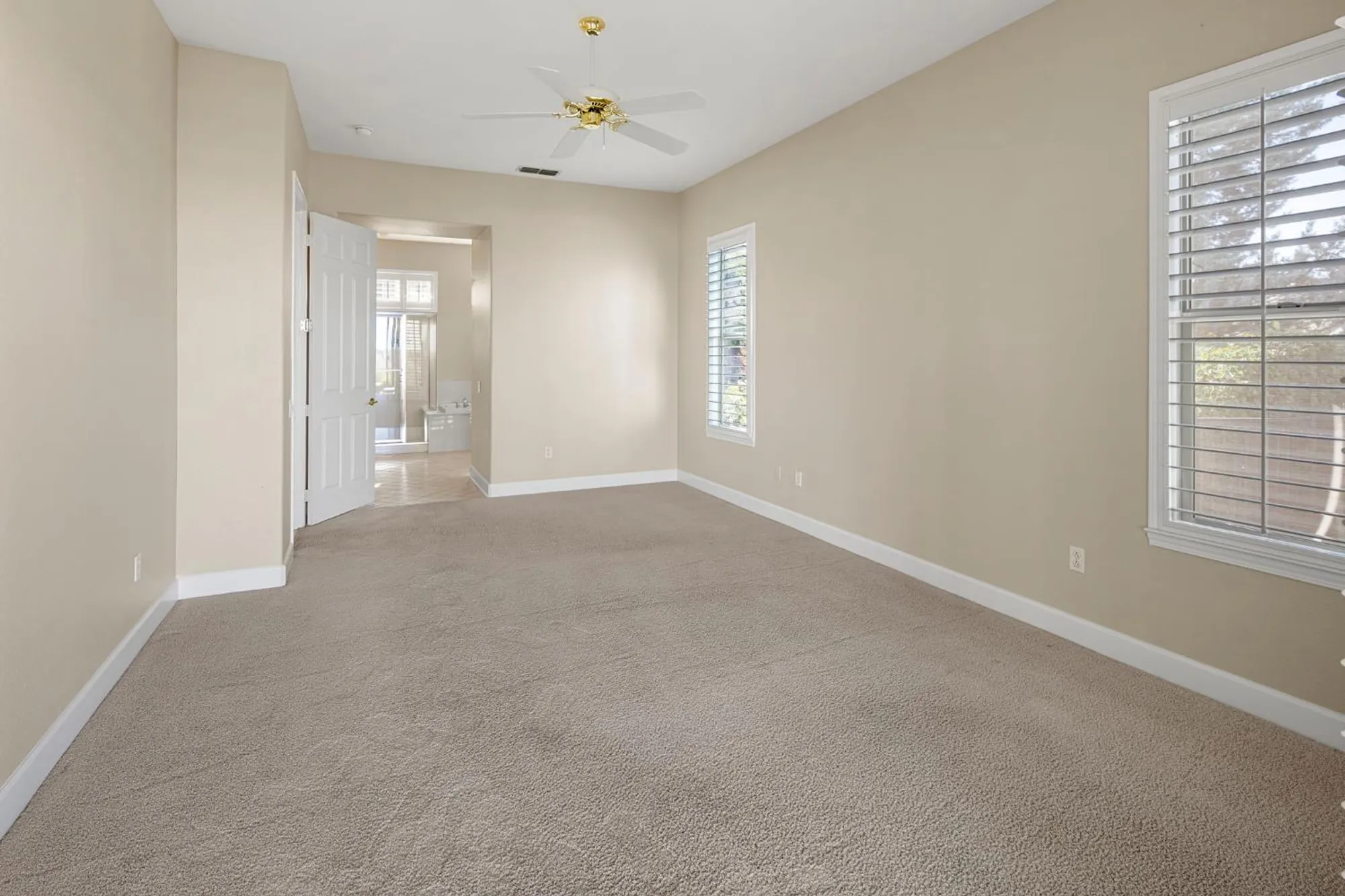 Property Slideshow image 23 of 77 | 1554 summerhill ln, Lincoln, CA, 95648