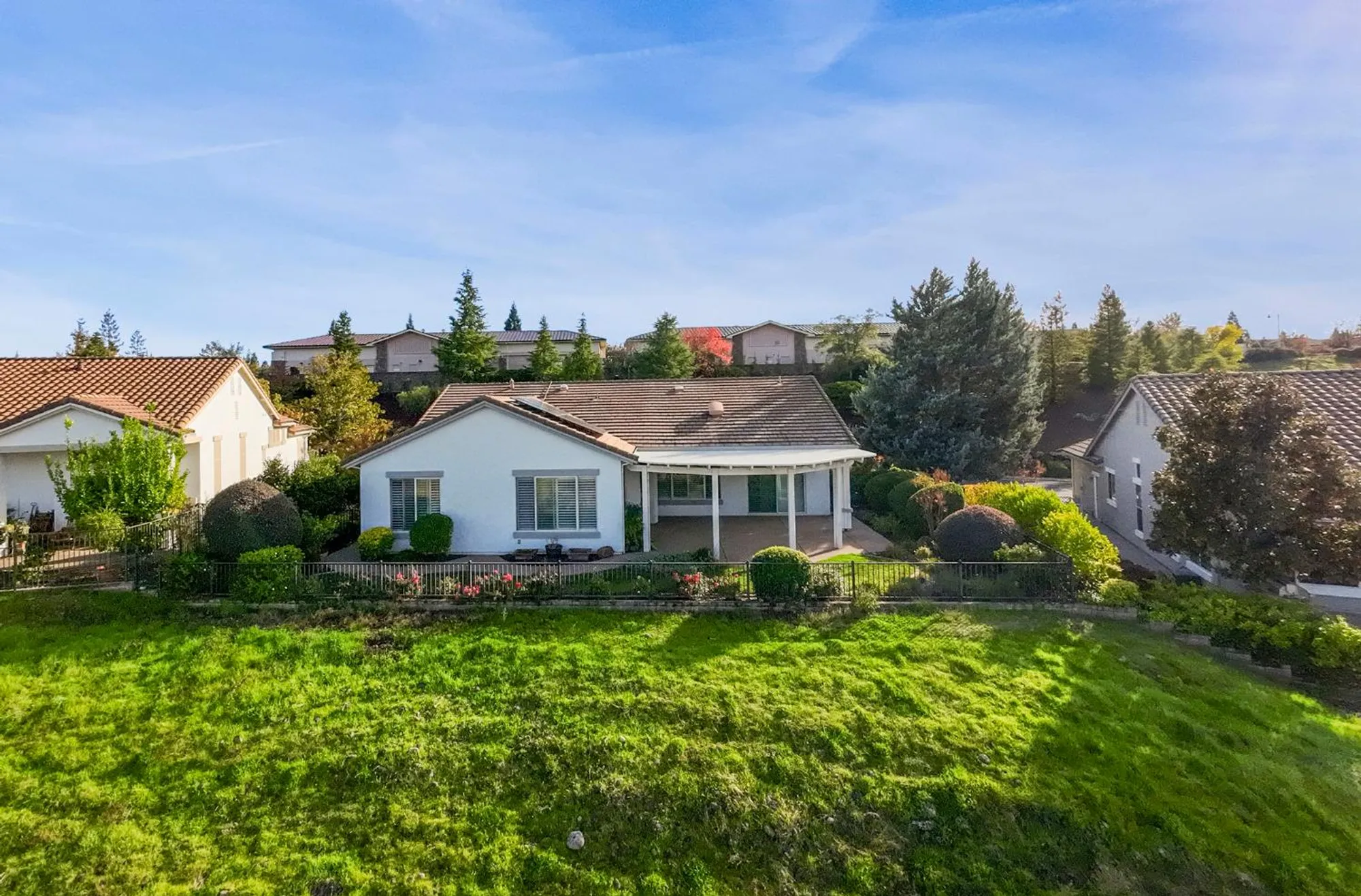 Property Slideshow image 56 of 77 | 1554 summerhill ln, Lincoln, CA, 95648