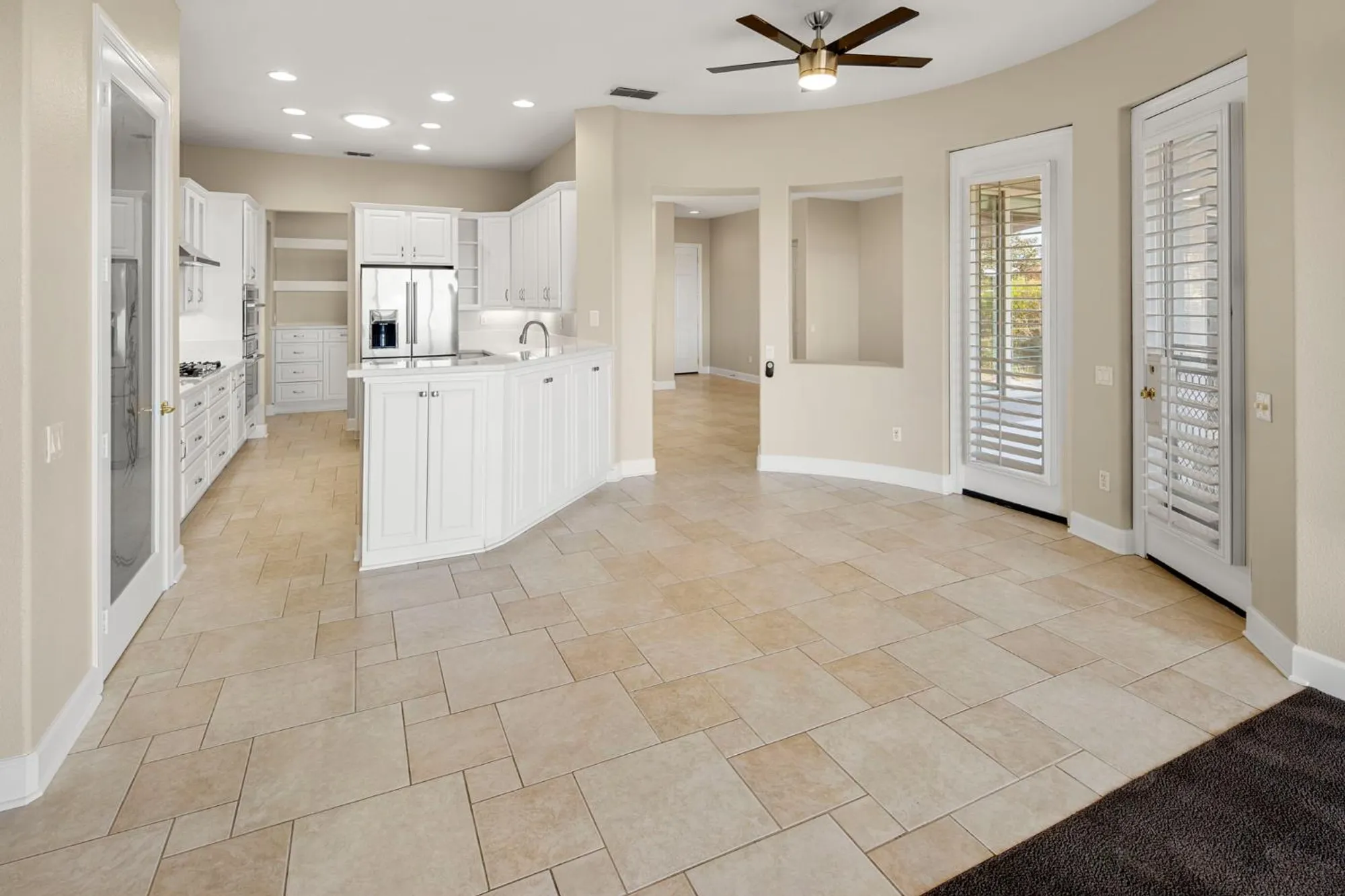 Property Slideshow image 14 of 77 | 1554 summerhill ln, Lincoln, CA, 95648