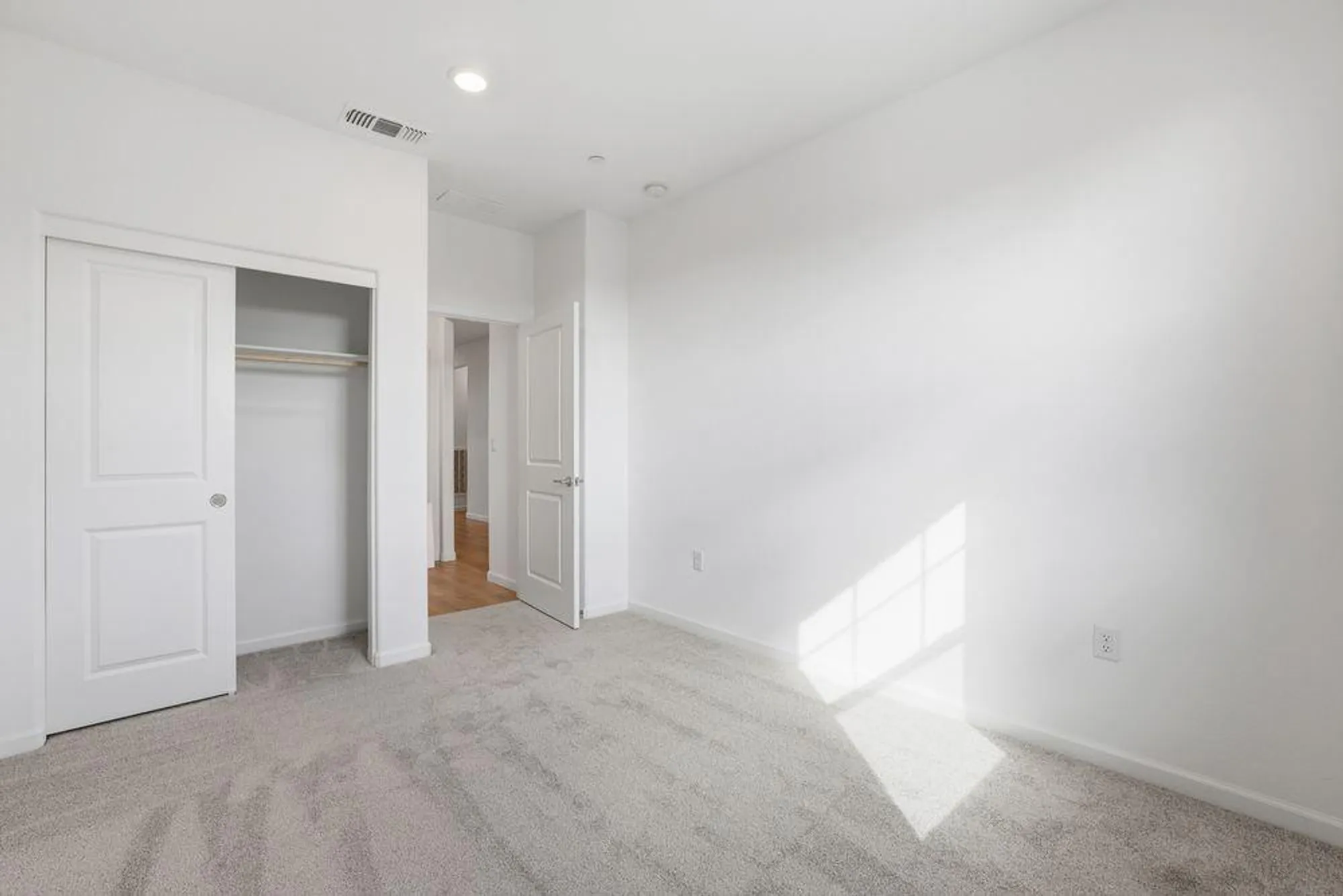 Property Slideshow image 26 of 58 | 1568 edgewood ln, Lincoln, CA, 95648