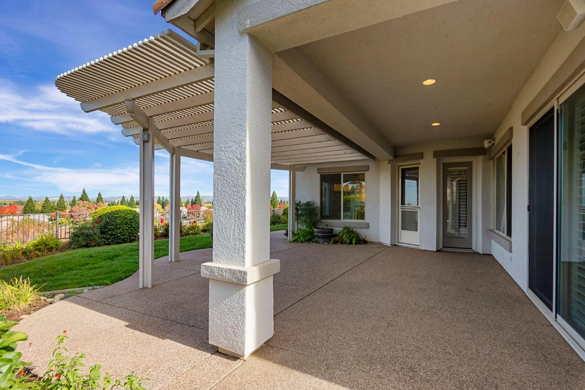 Property Slideshow image 39 of 77 | 1554 summerhill ln, Lincoln, CA, 95648