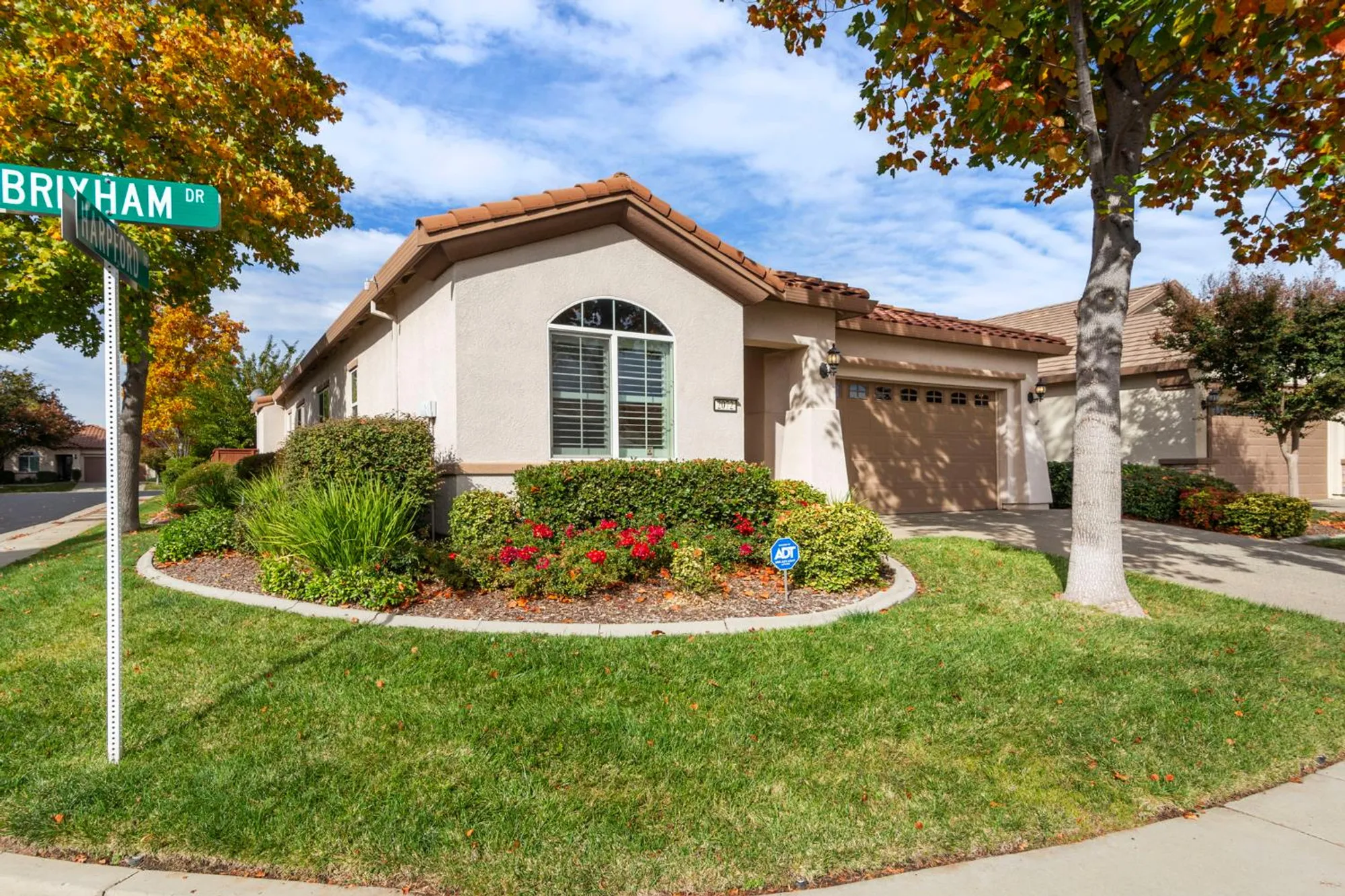 Property Slideshow image 45 of 68 | 2072 brixham dr, Roseville, CA, 95747