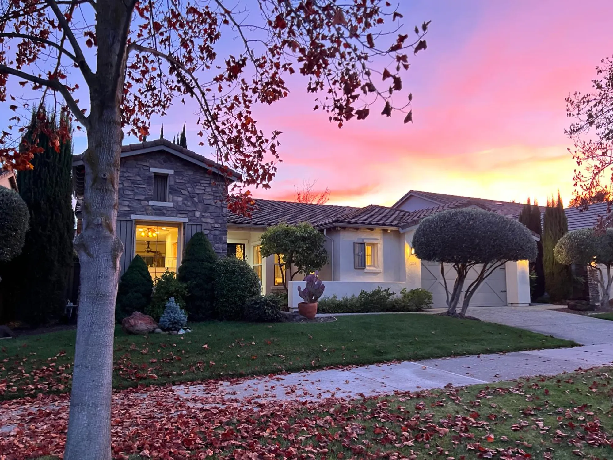 Property Slideshow image 99 of 99 | 2558 heritage park ln, Sacramento, CA, 95835