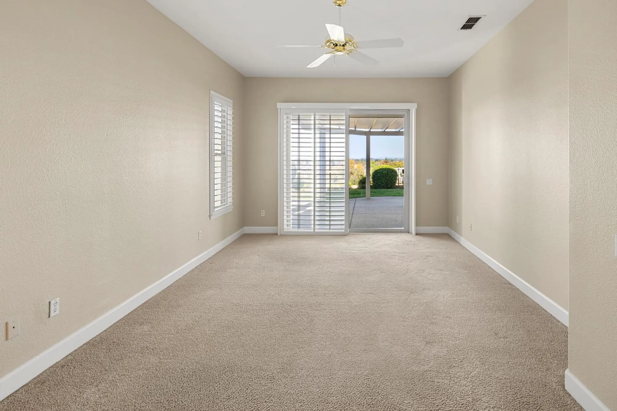 Property Slideshow image 22 of 77 | 1554 summerhill ln, Lincoln, CA, 95648