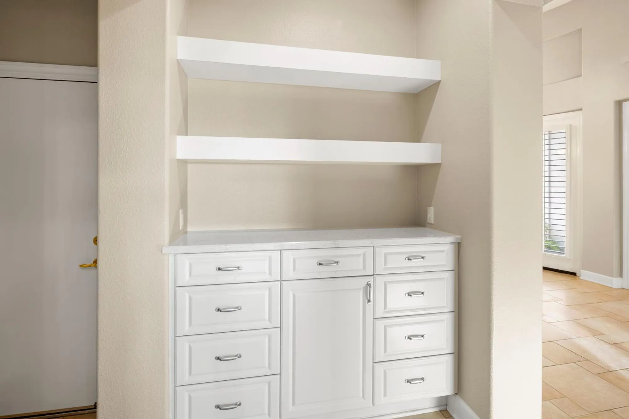 Property Slideshow image 32 of 77 | 1554 summerhill ln, Lincoln, CA, 95648