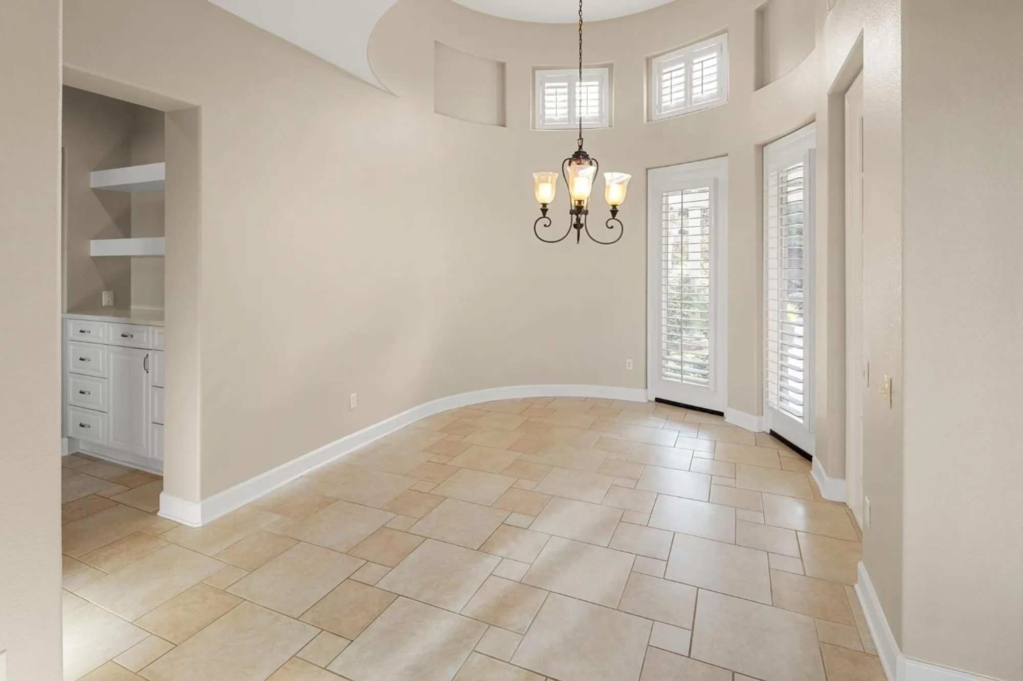 Property Slideshow image 9 of 77 | 1554 summerhill ln, Lincoln, CA, 95648