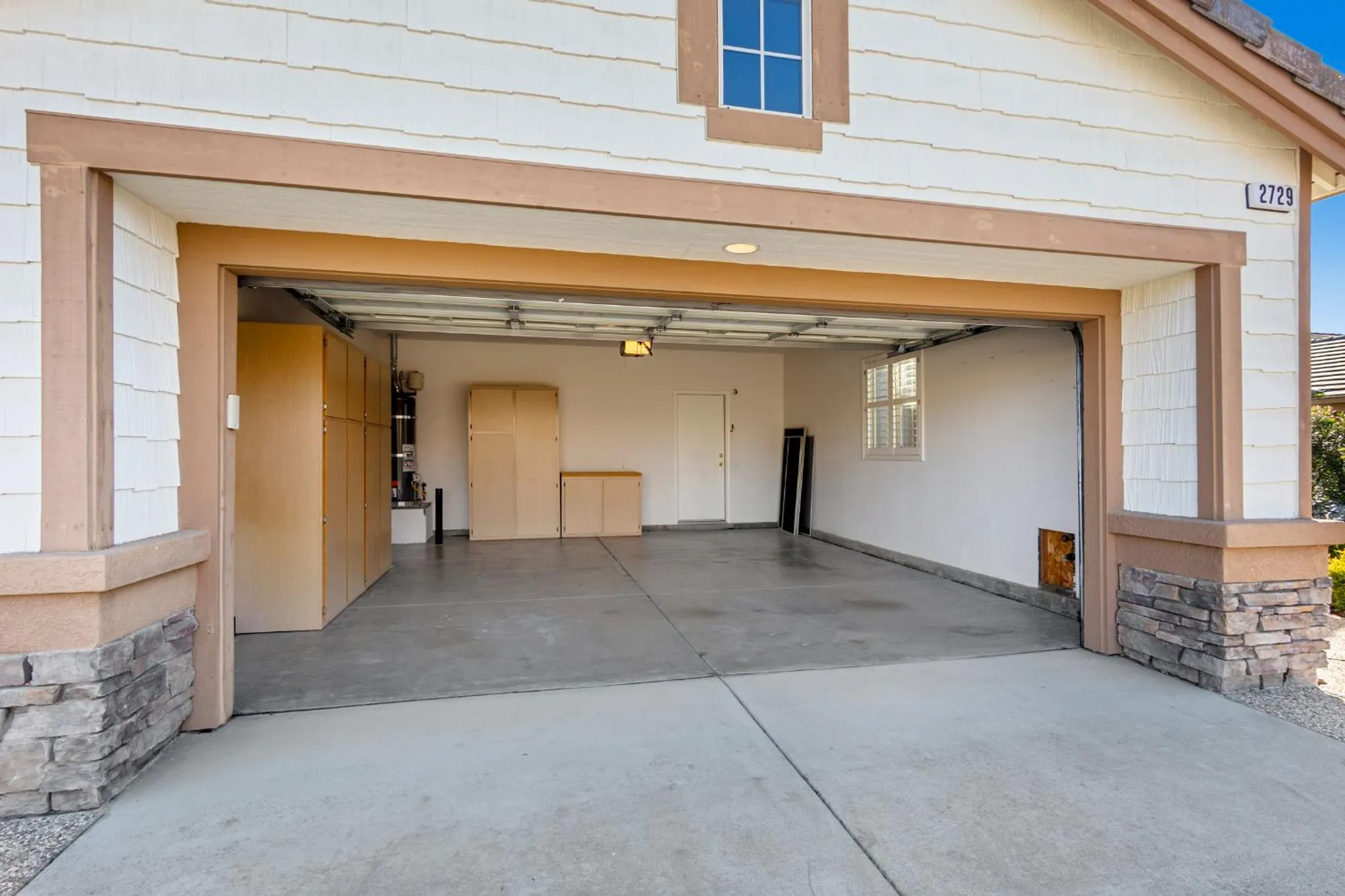 Property Slideshow image 38 of 44 | 2729 woodacre ln, Lincoln, CA, 95648