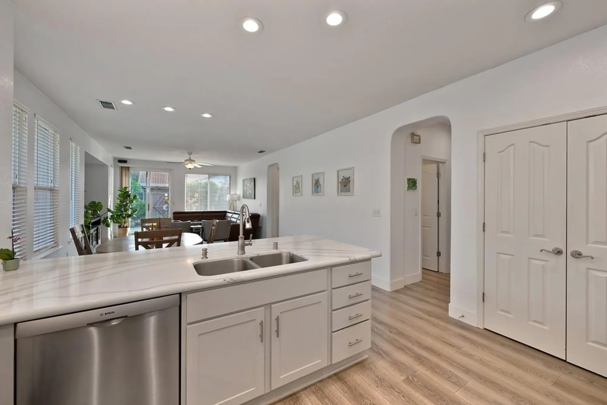 Property Slideshow image 37 of 90 | 250 pelican bay cir, Sacramento, CA, 95835