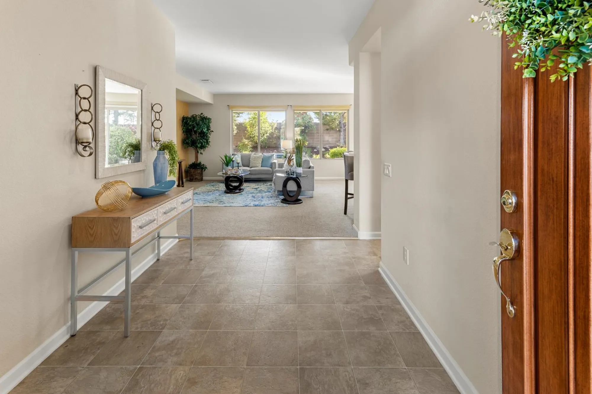 Property Slideshow image 8 of 44 | 2729 woodacre ln, Lincoln, CA, 95648