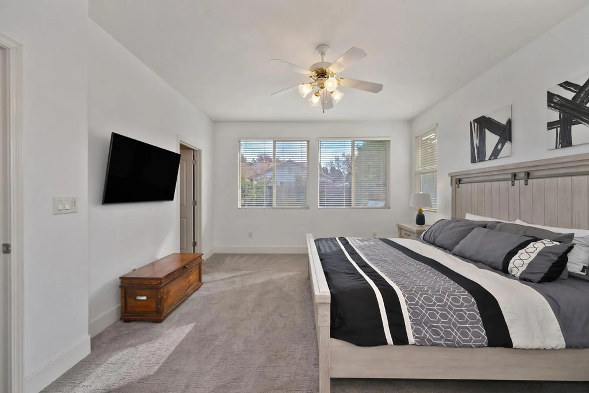 Property Slideshow image 56 of 90 | 250 pelican bay cir, Sacramento, CA, 95835