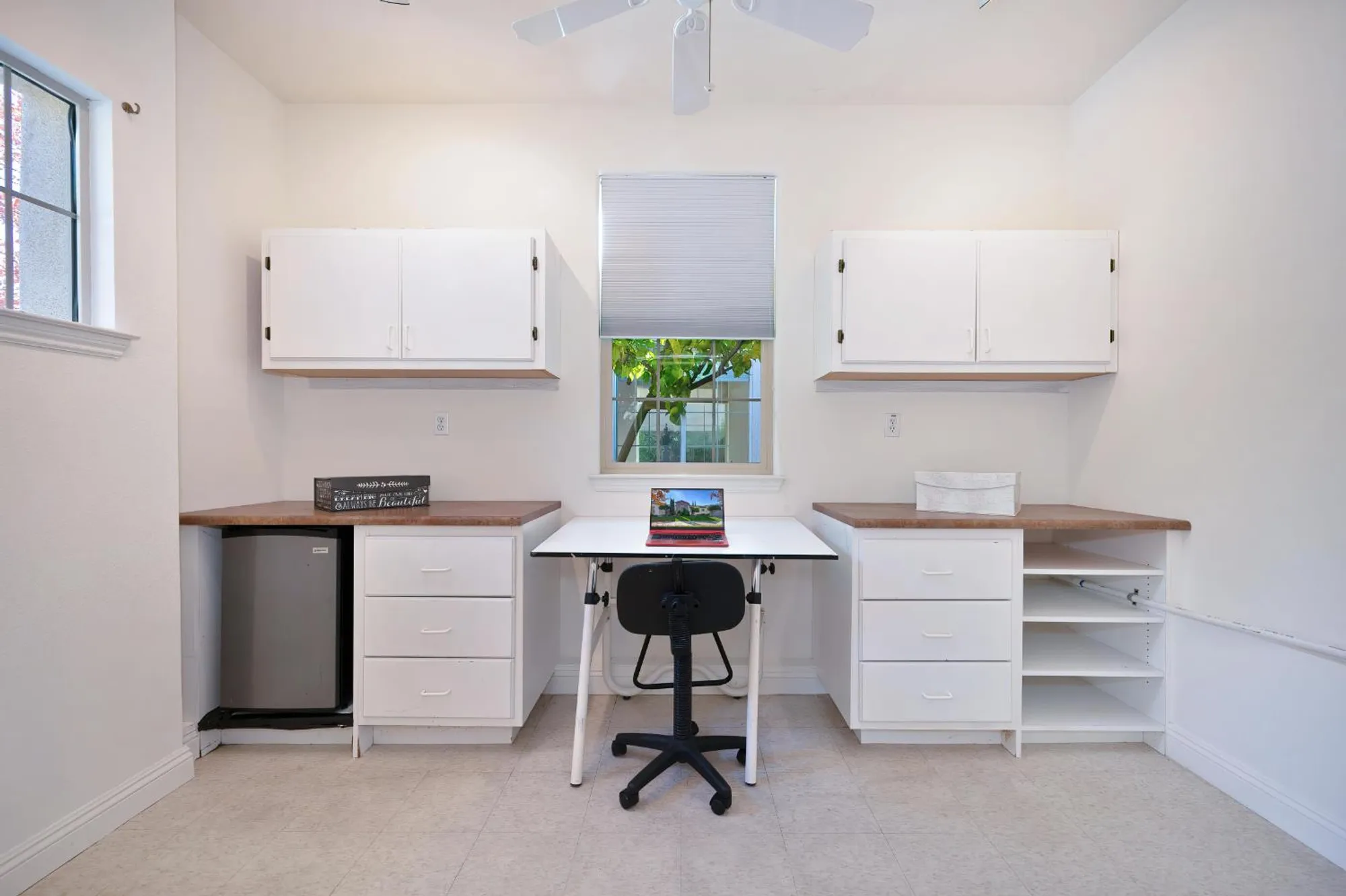 Property Slideshow image 46 of 99 | 2558 heritage park ln, Sacramento, CA, 95835