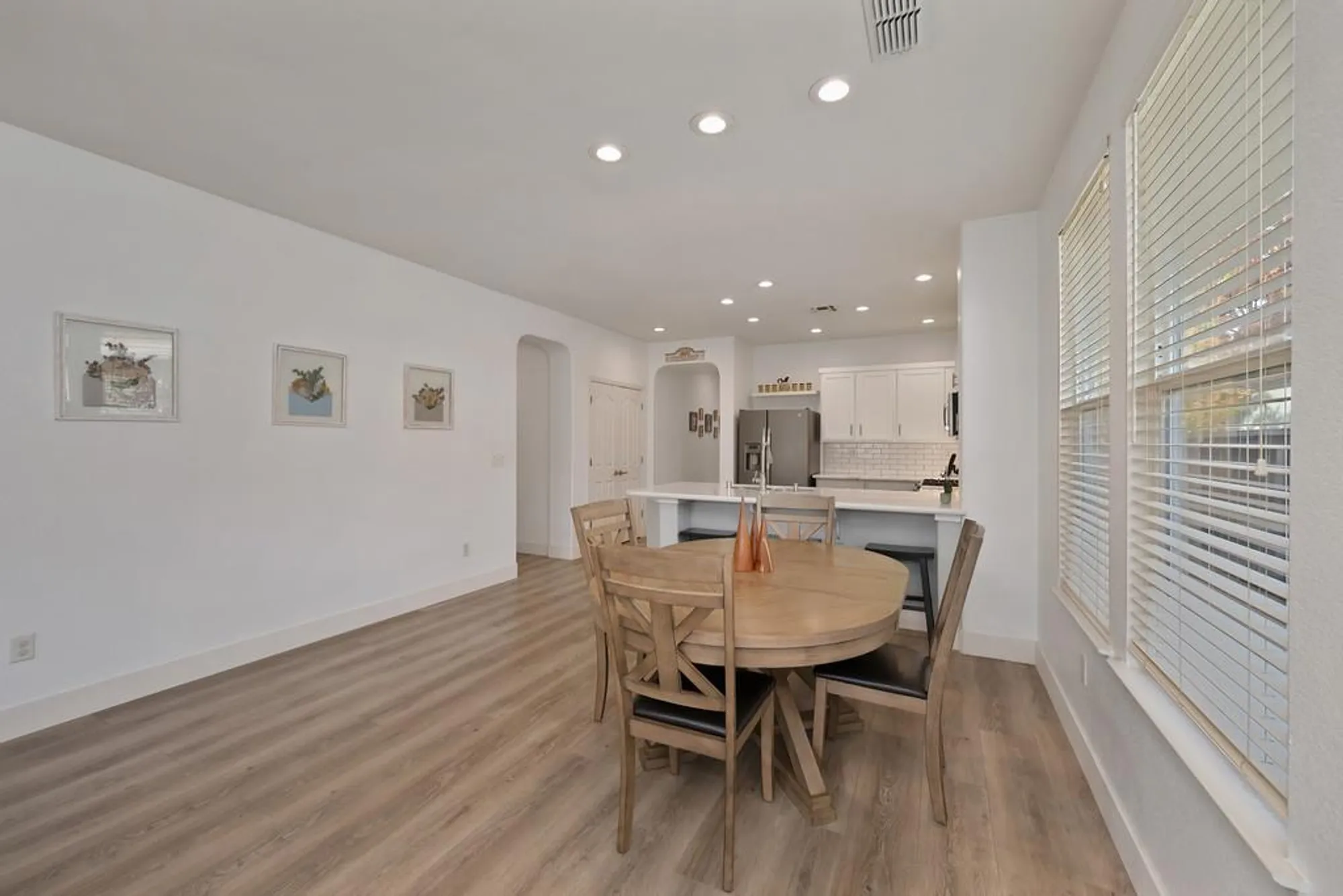 Property Slideshow image 46 of 90 | 250 pelican bay cir, Sacramento, CA, 95835