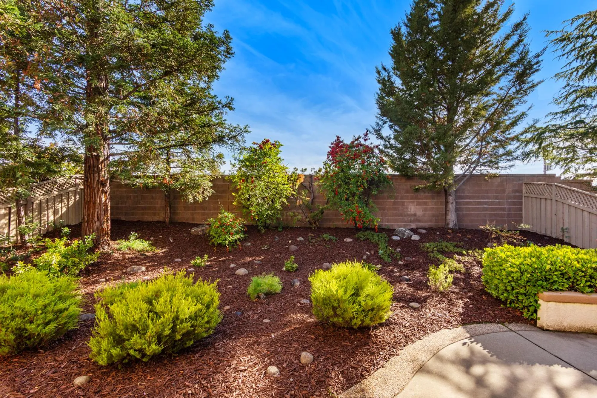 Property Slideshow image 31 of 44 | 2729 woodacre ln, Lincoln, CA, 95648