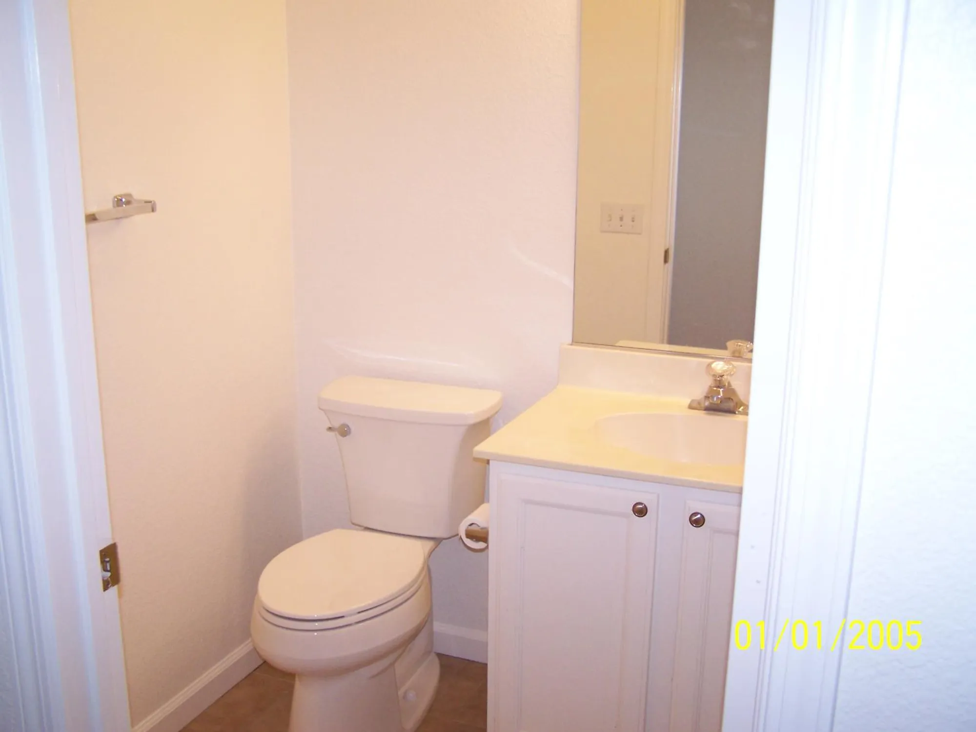 Property Slideshow image 17 of 30 | 4050 sylvan glen ln, Roseville, CA, 95747