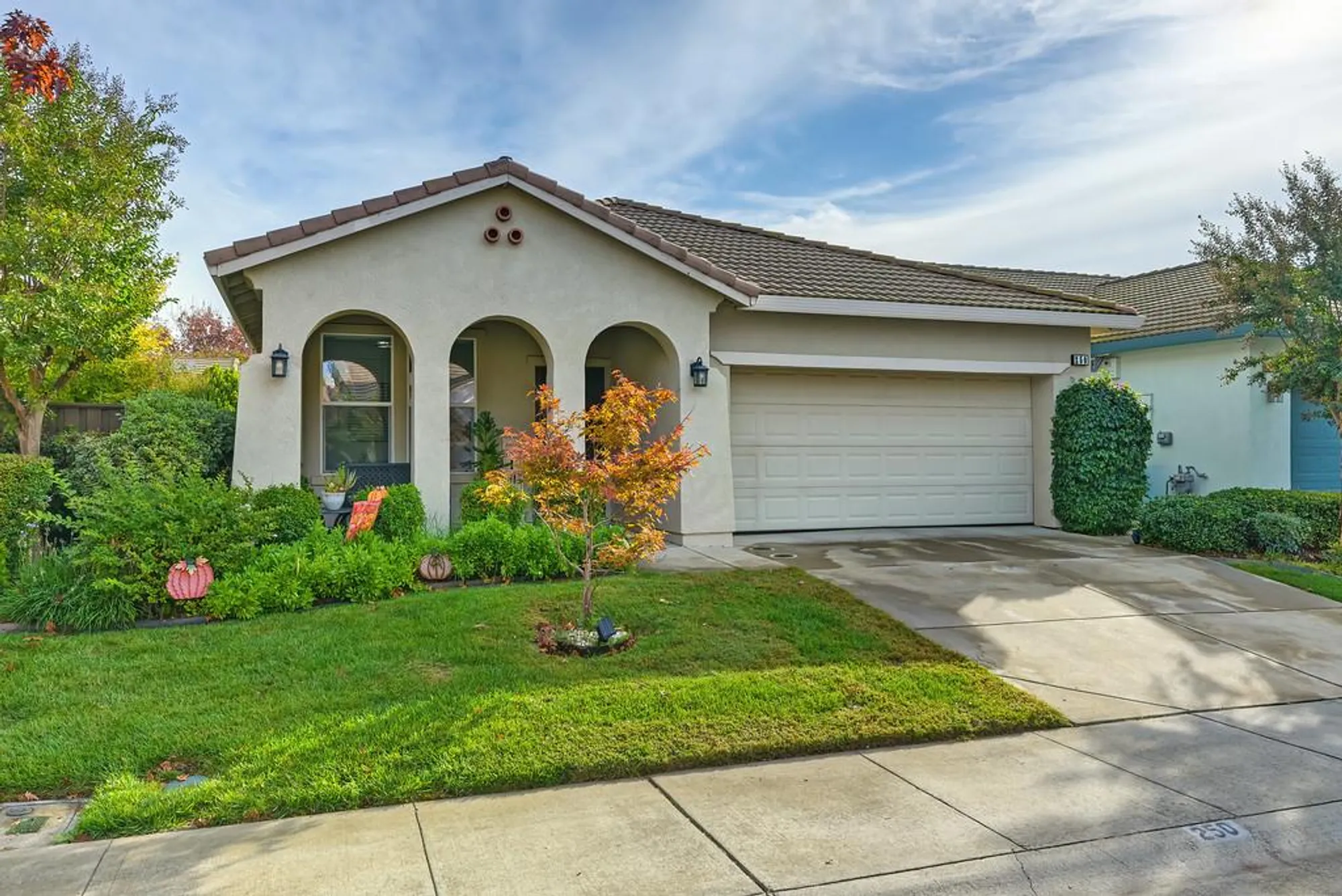 Property Slideshow image 24 of 90 | 250 pelican bay cir, Sacramento, CA, 95835