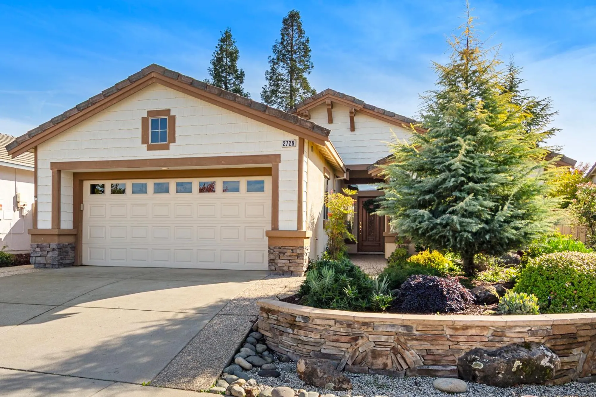 Property Slideshow image 6 of 44 | 2729 woodacre ln, Lincoln, CA, 95648