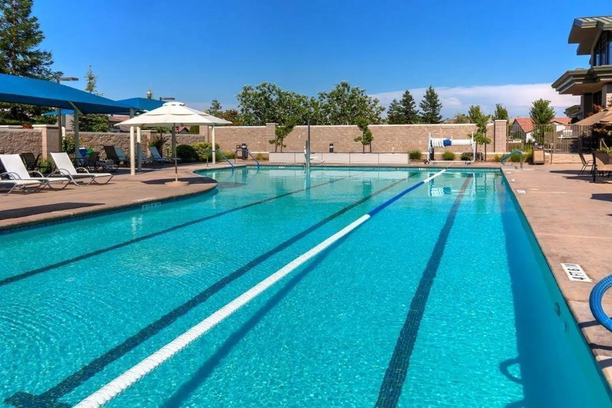 Property Slideshow image 65 of 68 | 2072 brixham dr, Roseville, CA, 95747