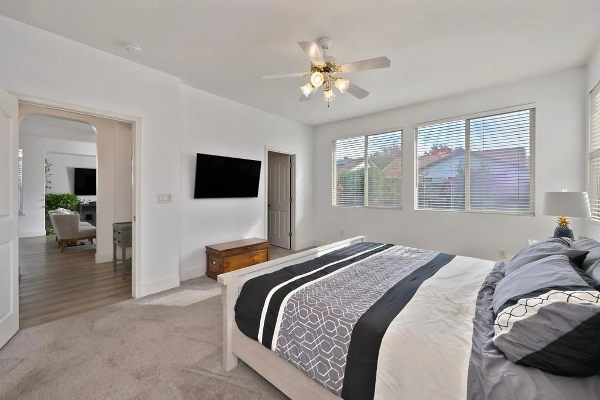 Property Slideshow image 57 of 90 | 250 pelican bay cir, Sacramento, CA, 95835