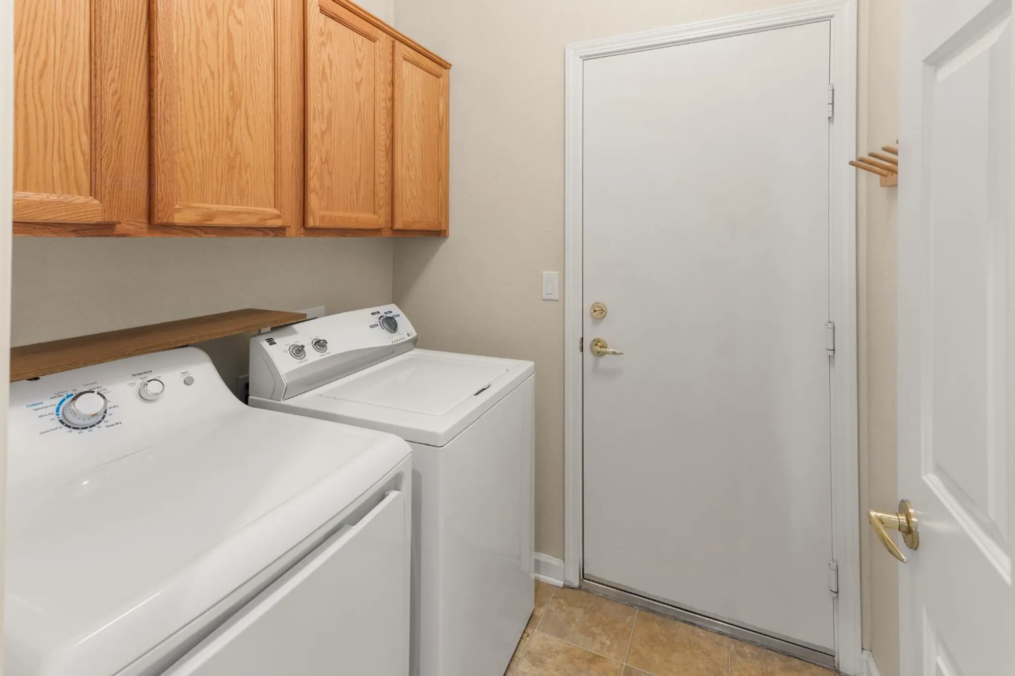 Property Slideshow image 28 of 44 | 2729 woodacre ln, Lincoln, CA, 95648