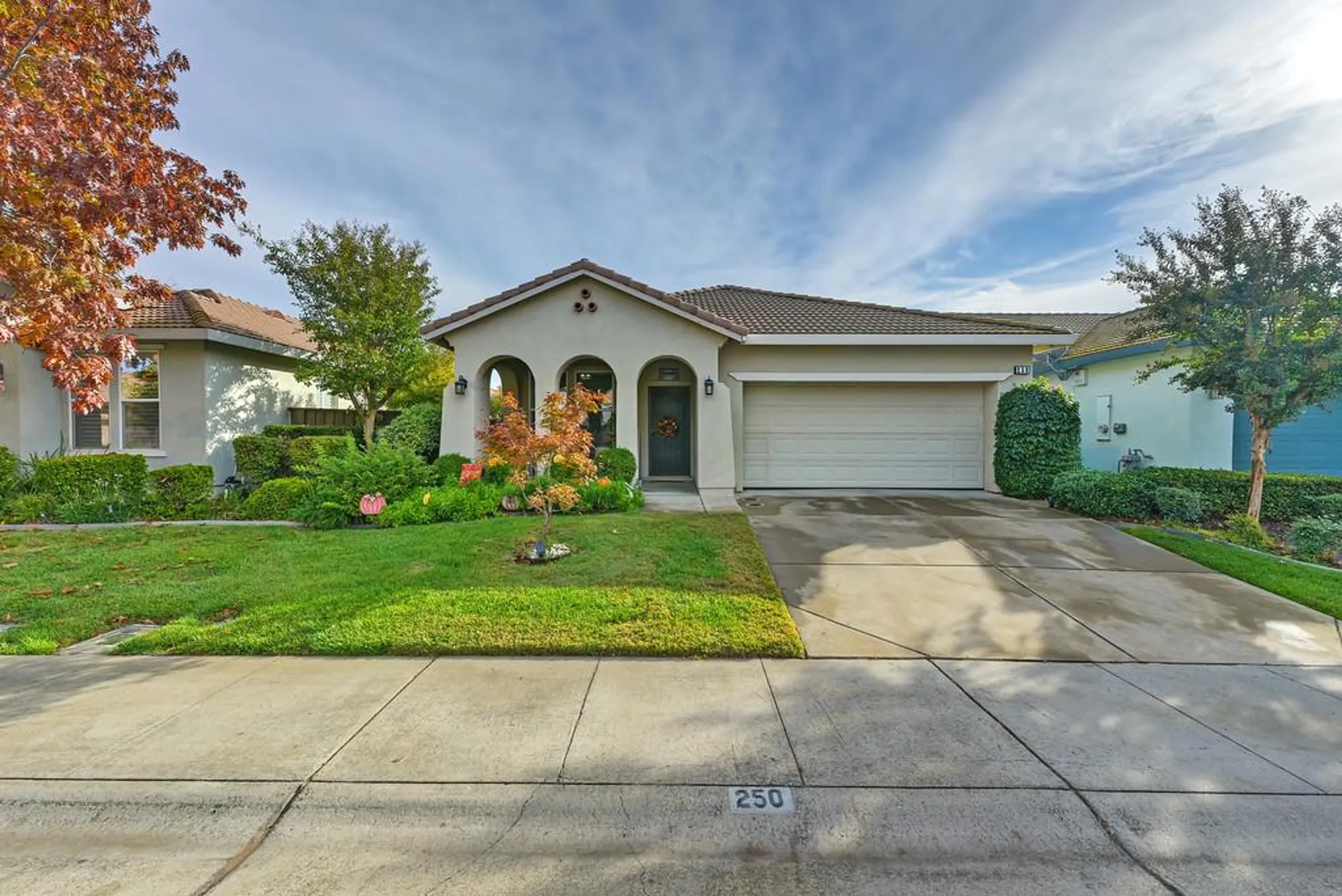 Property Slideshow image 25 of 90 | 250 pelican bay cir, Sacramento, CA, 95835