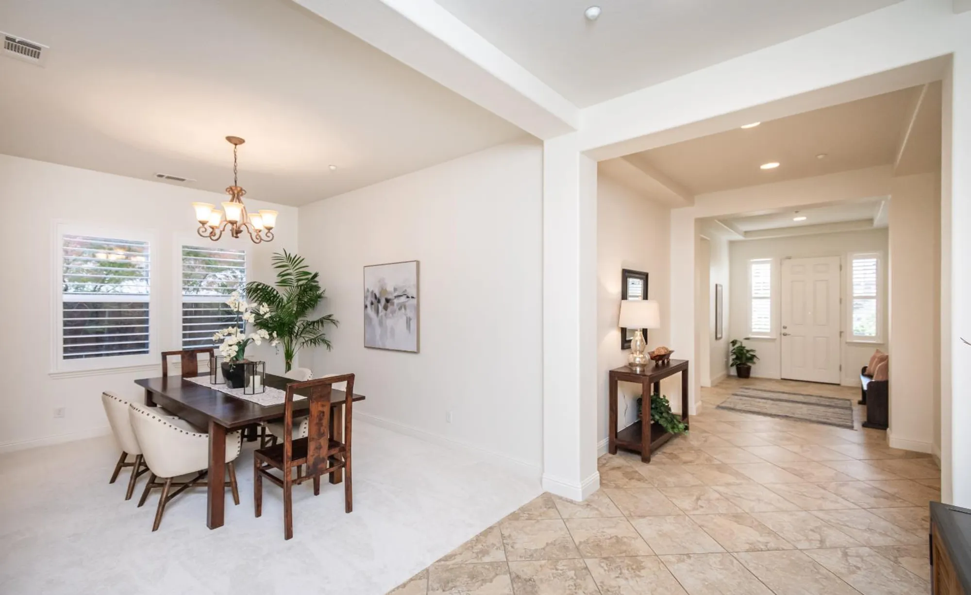 Property Slideshow image 9 of 61 | 2112 arlington dr, Roseville, CA, 95747