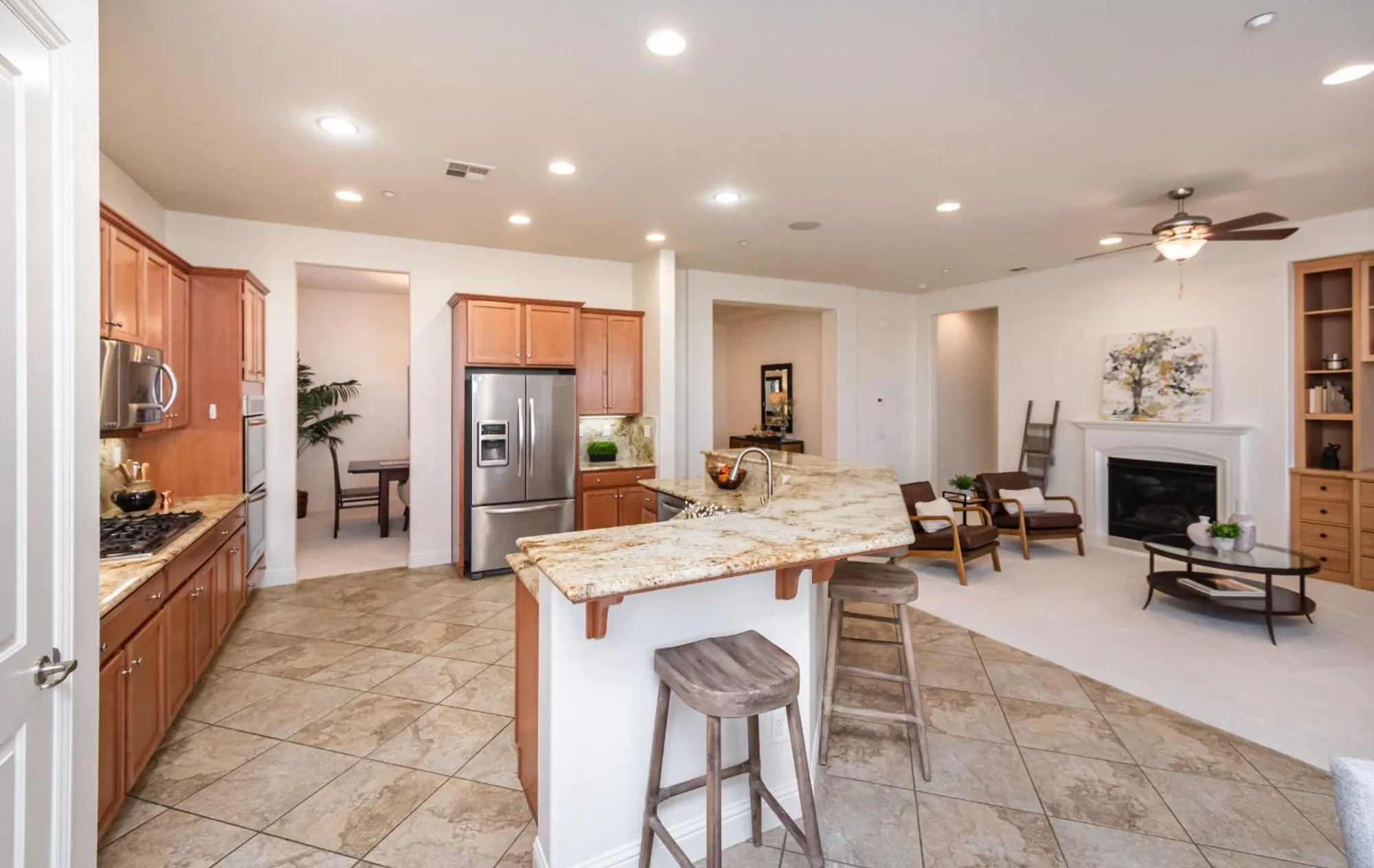 Property Slideshow image 19 of 61 | 2112 arlington dr, Roseville, CA, 95747